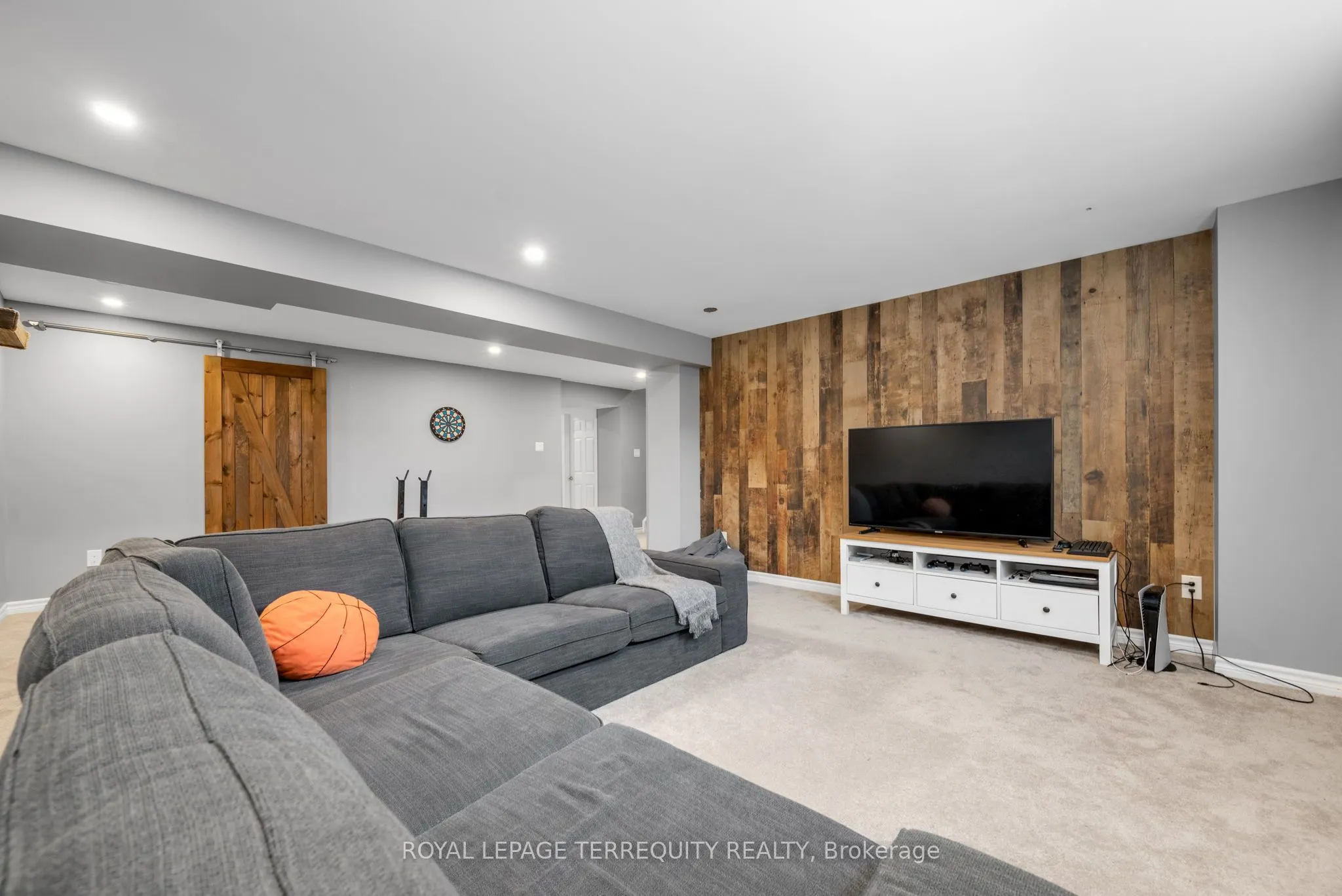 433 Callisto Way