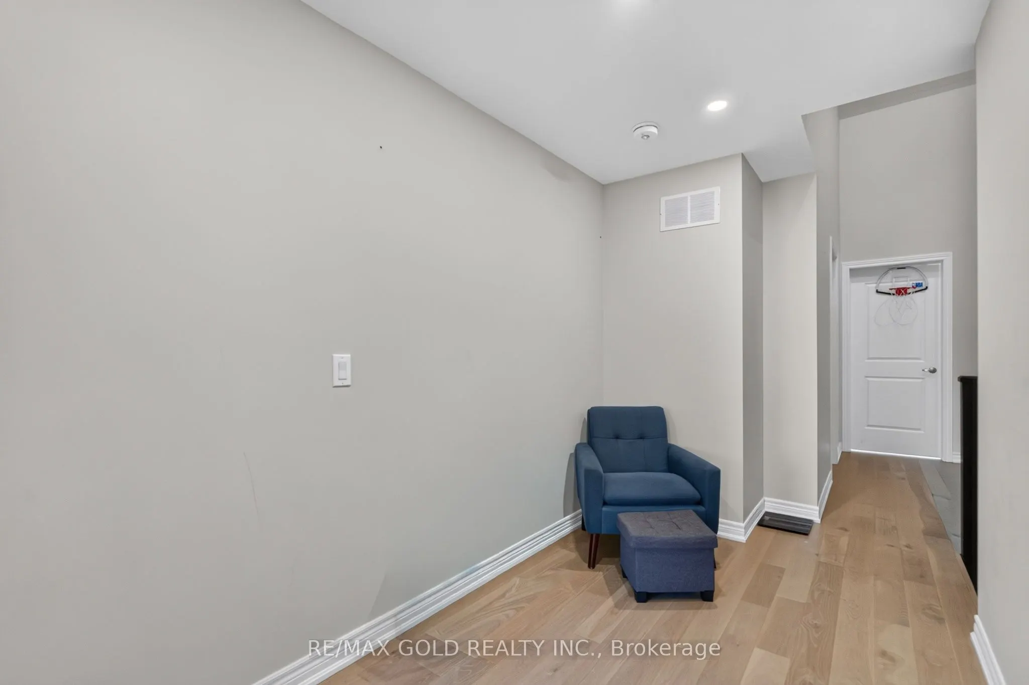347 Raymond Road