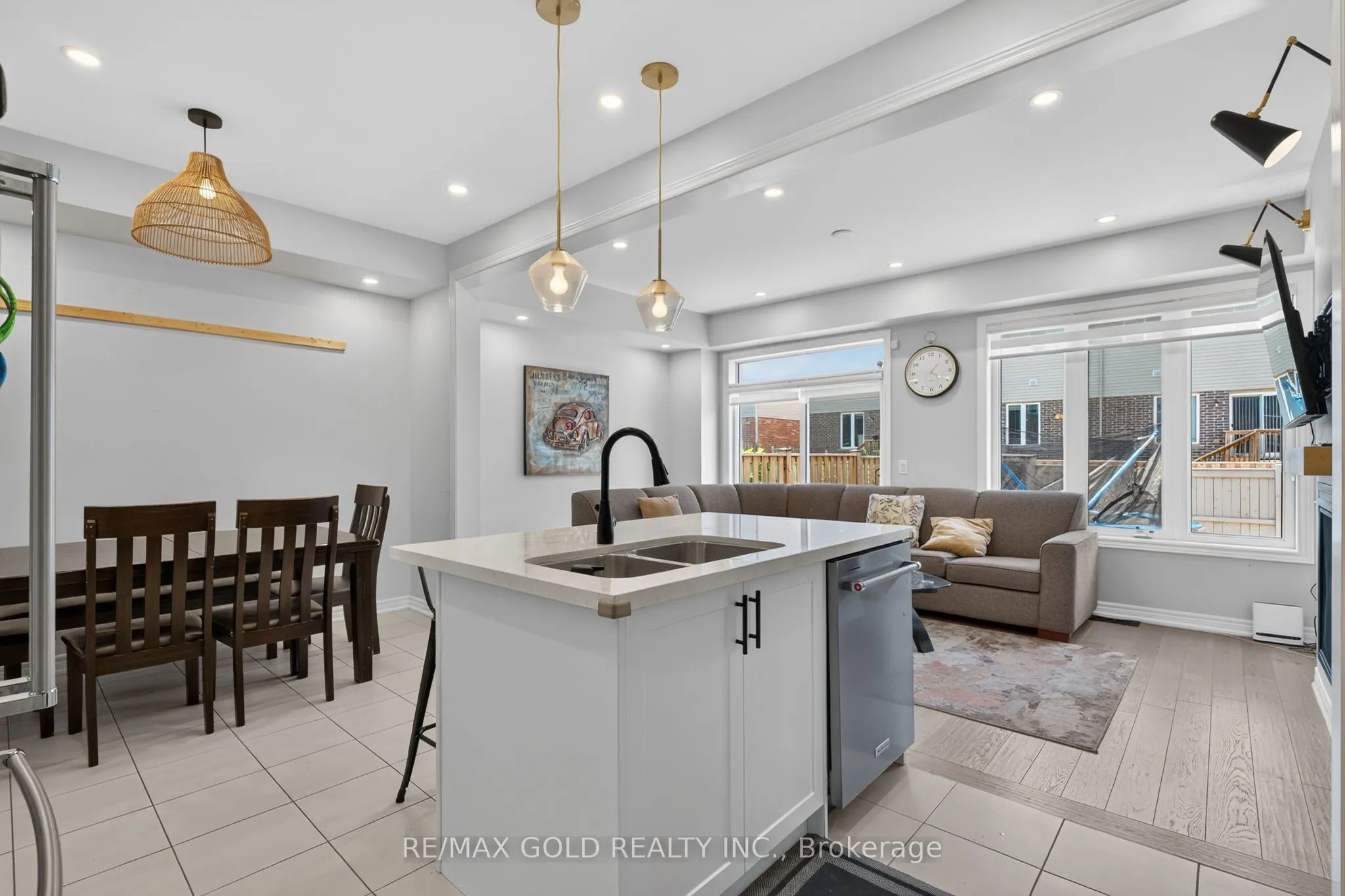 347 Raymond Road