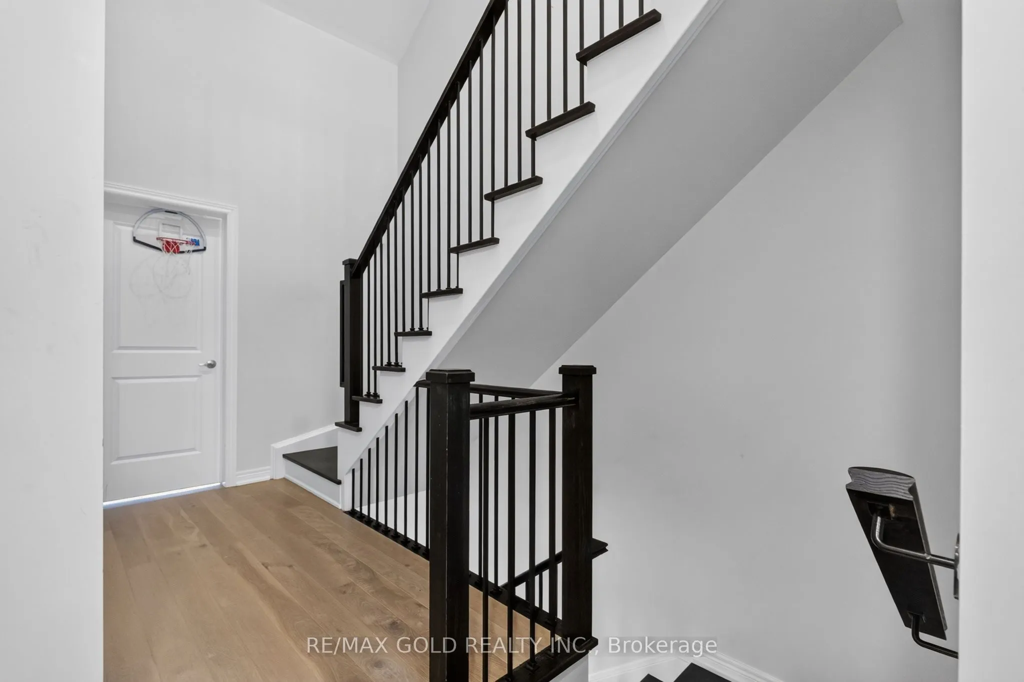 347 Raymond Road