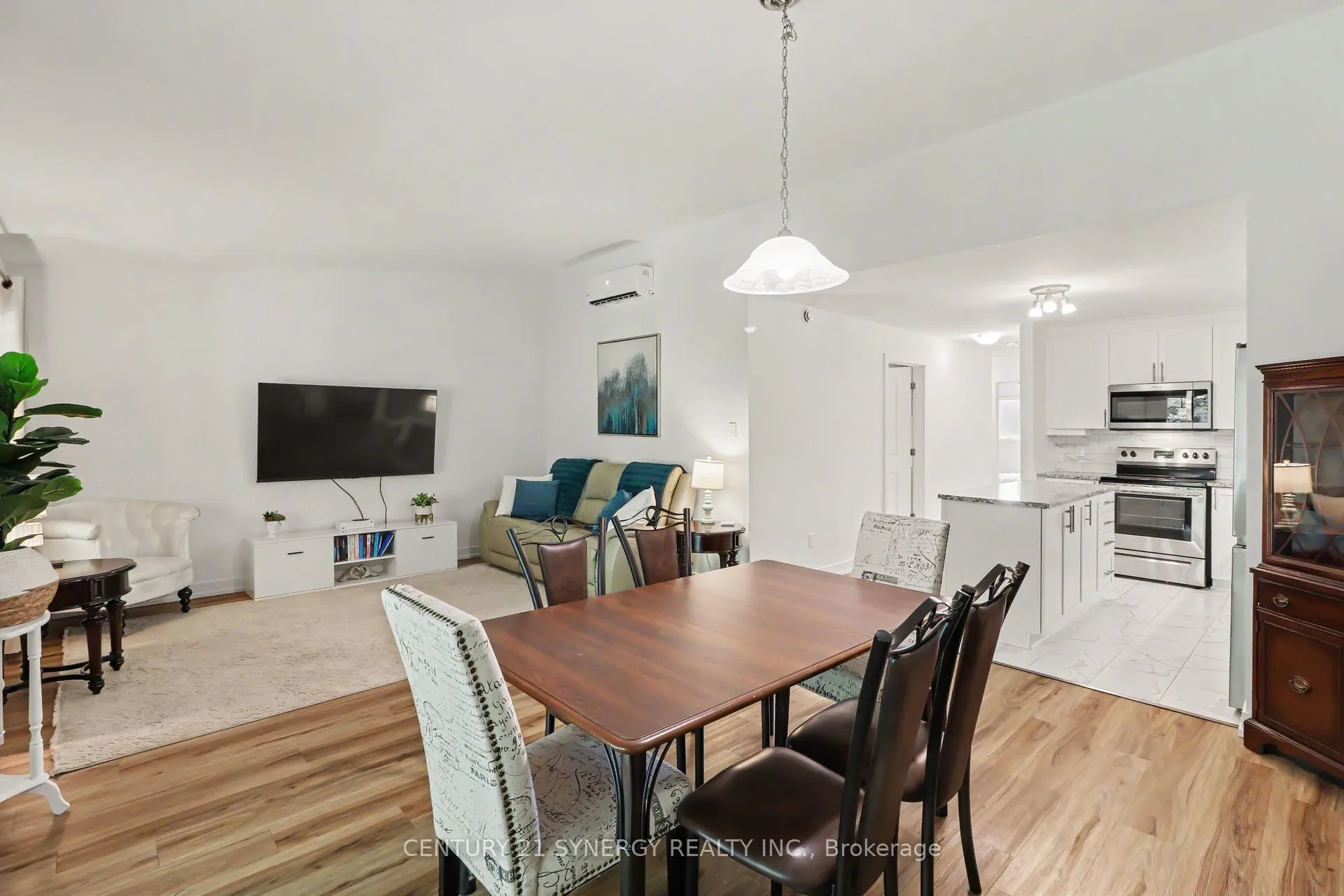 99 St Moritz Terrace #406
