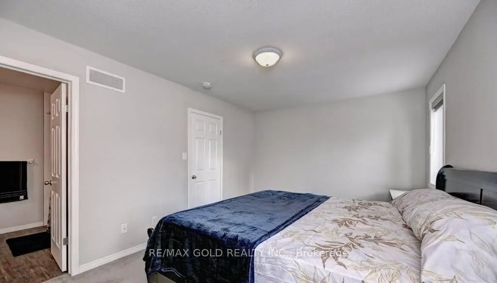 50 Pinnacle Drive #35