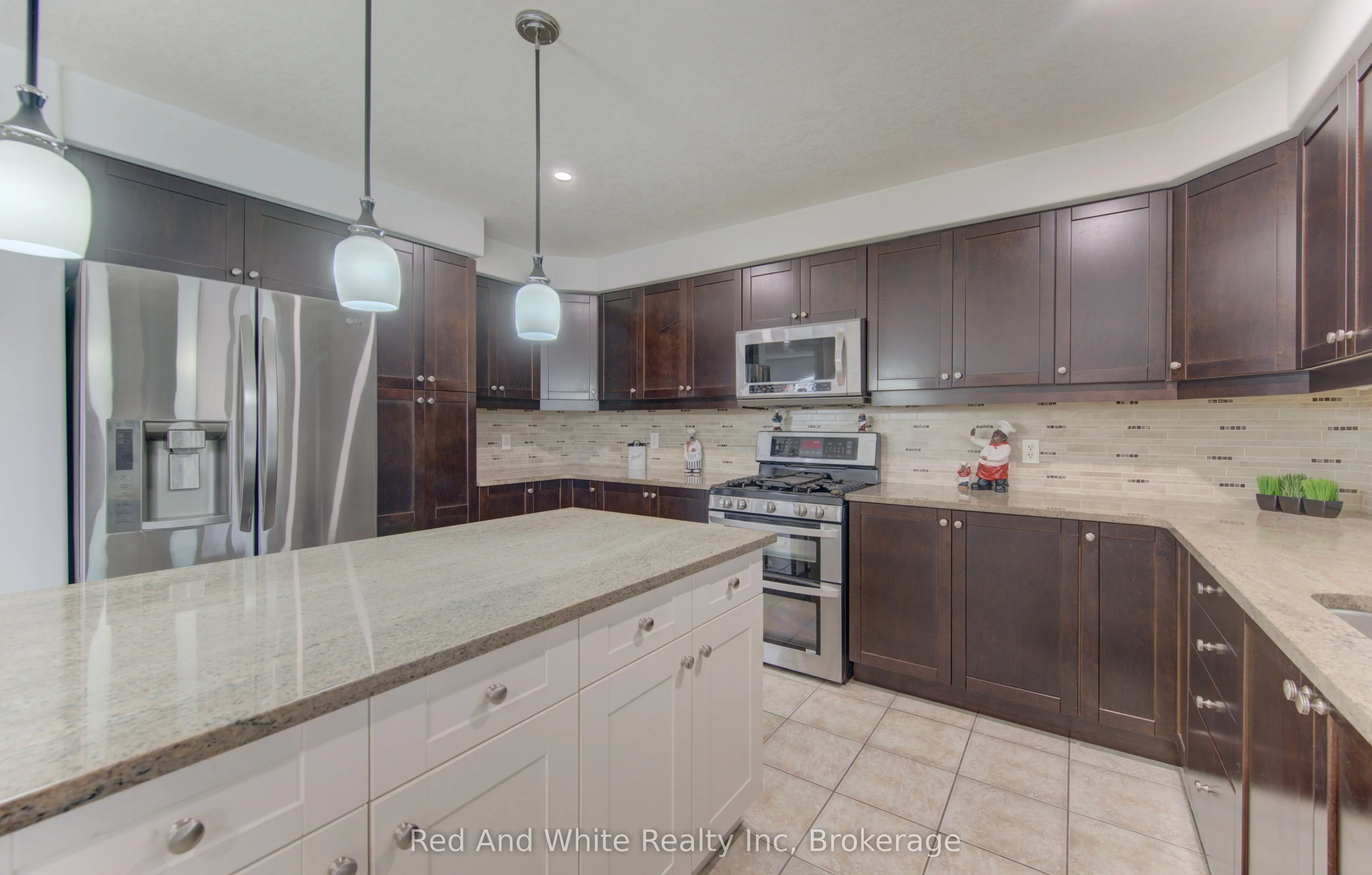 167 Westcliff Way