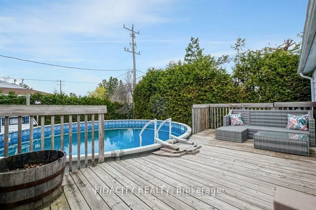 1336 St Jacques Road