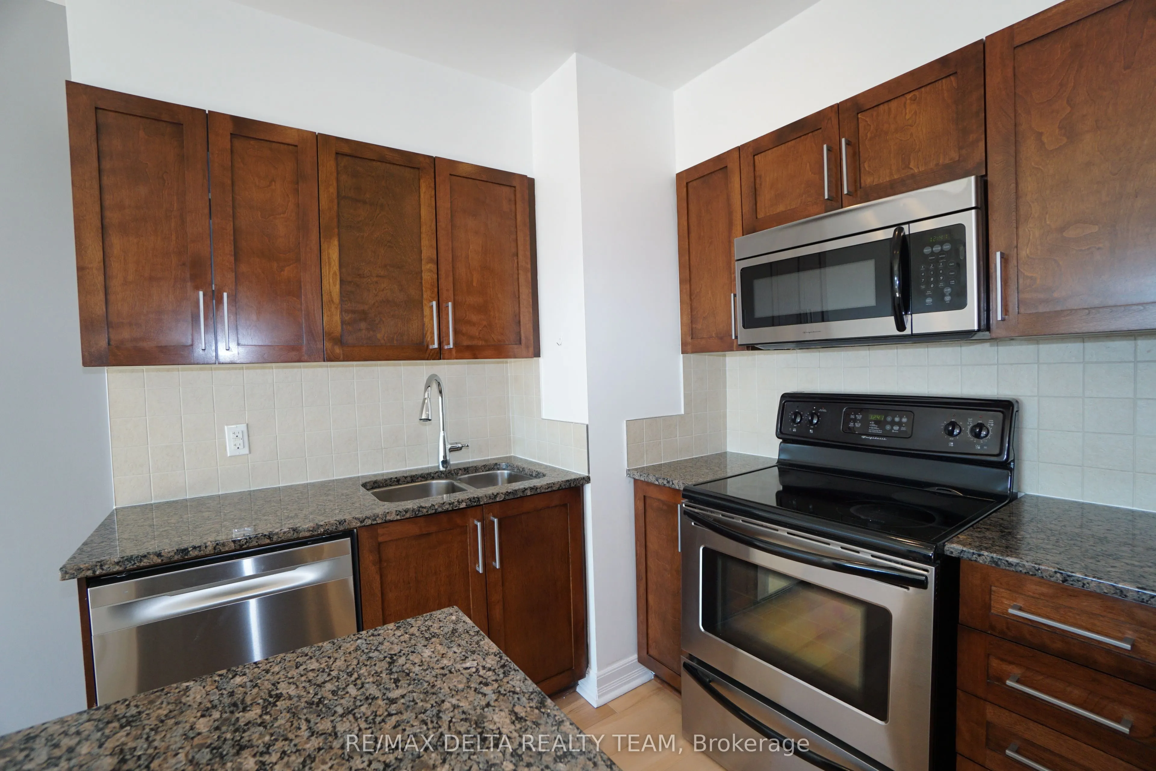 200 BESSERER Street #1213