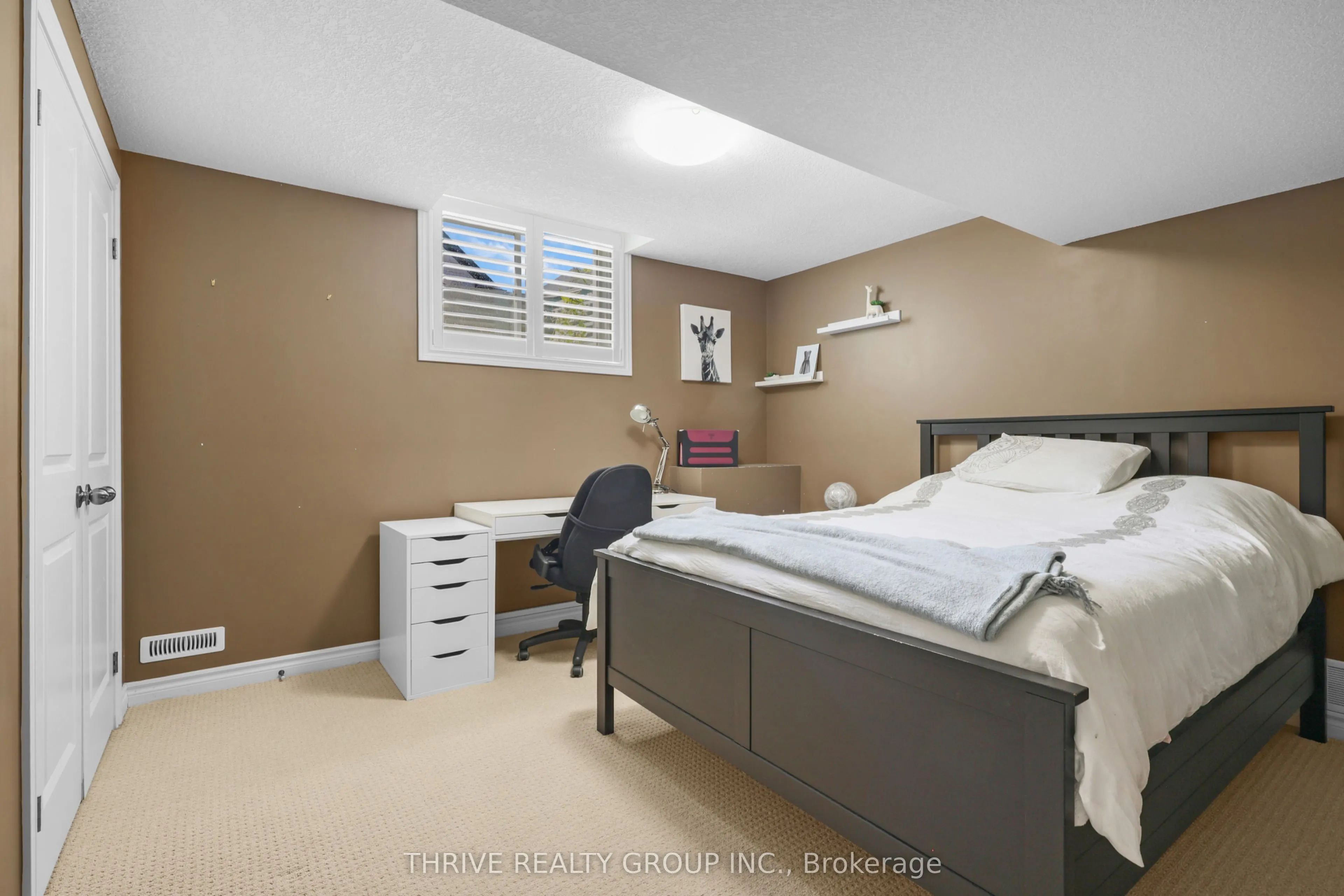696 Commissioners Road #5