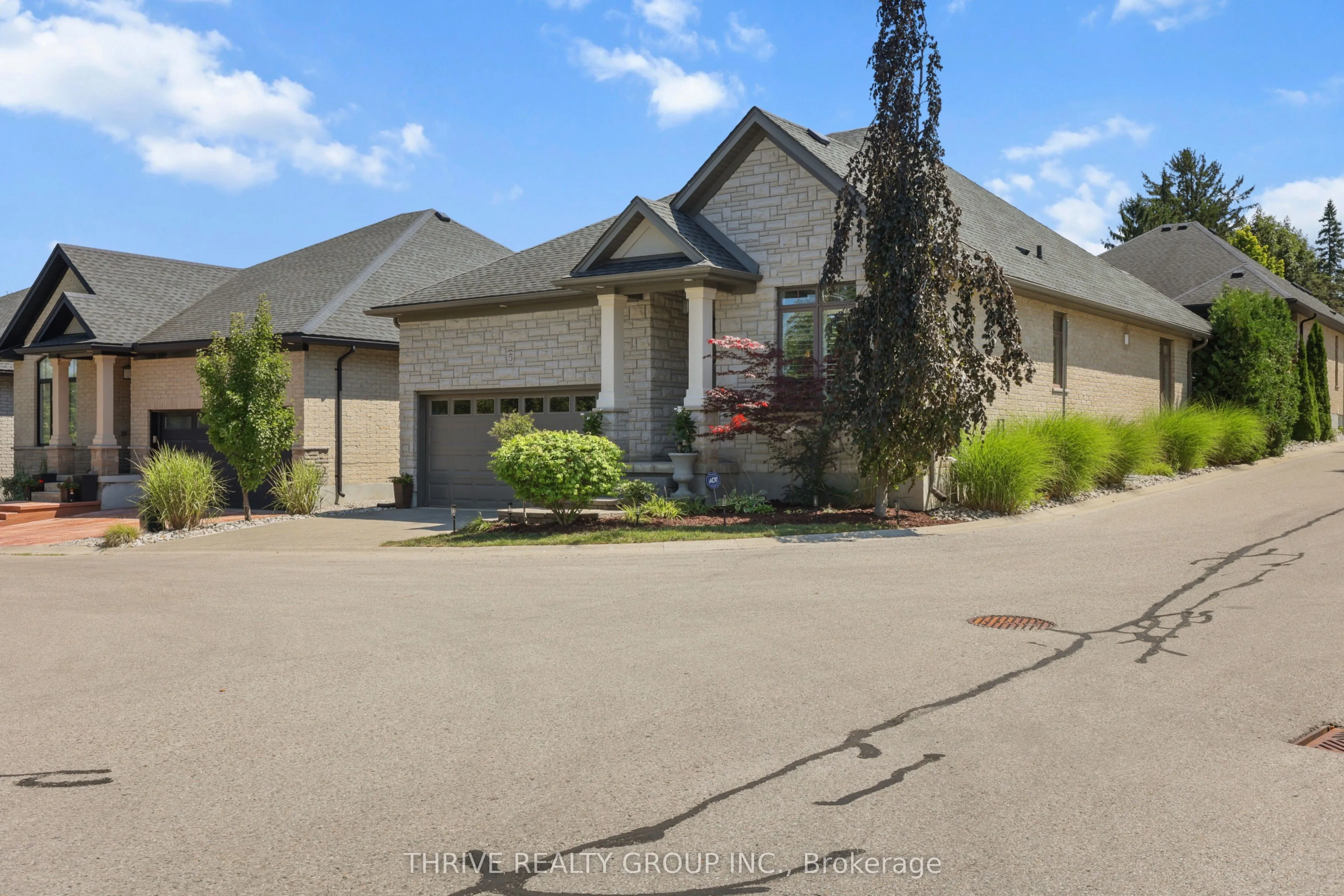 696 Commissioners Road #5