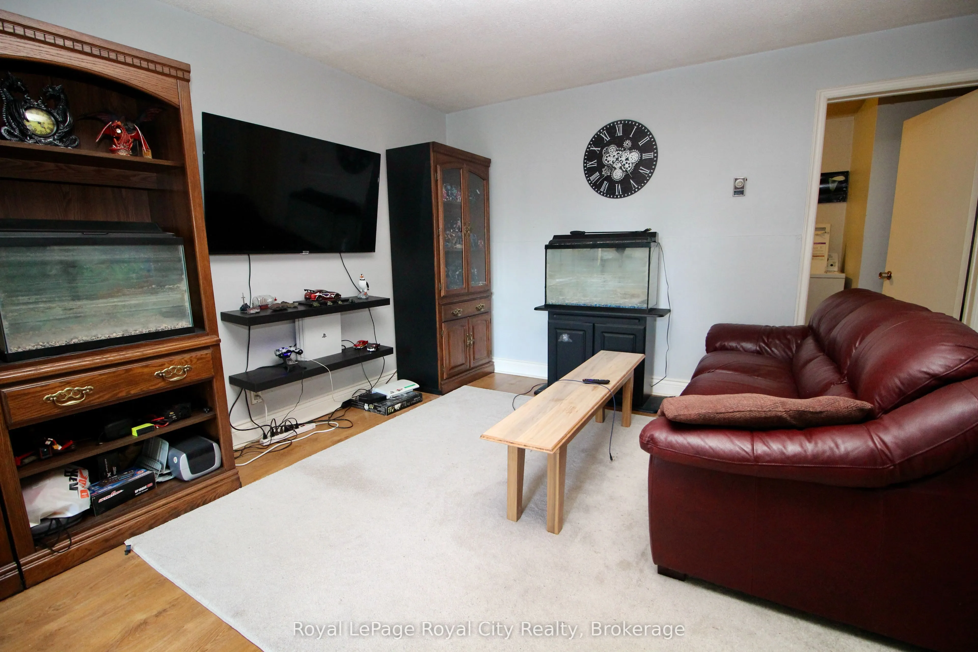 405 Main Street S