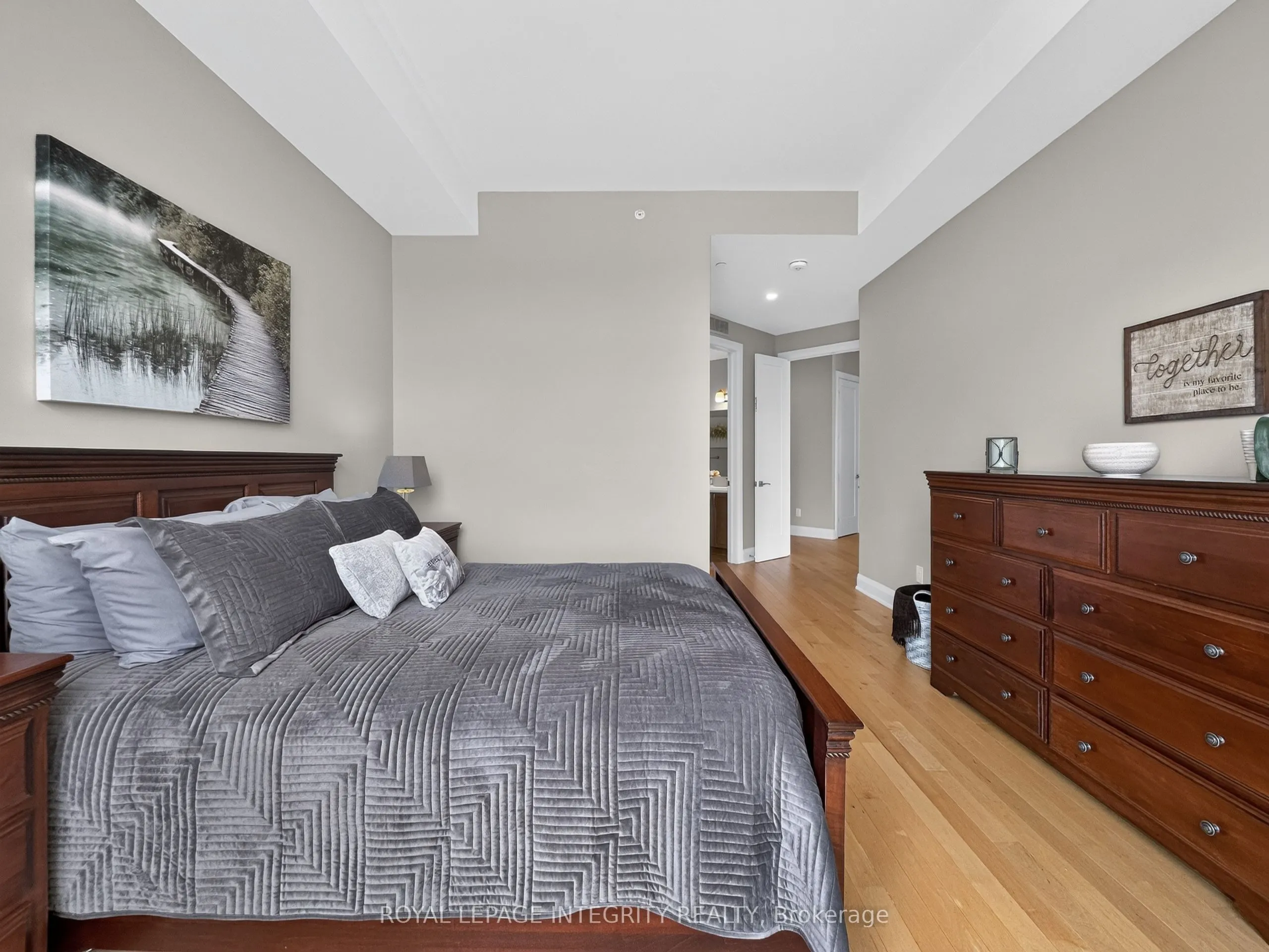 100 Cortile Private #303
