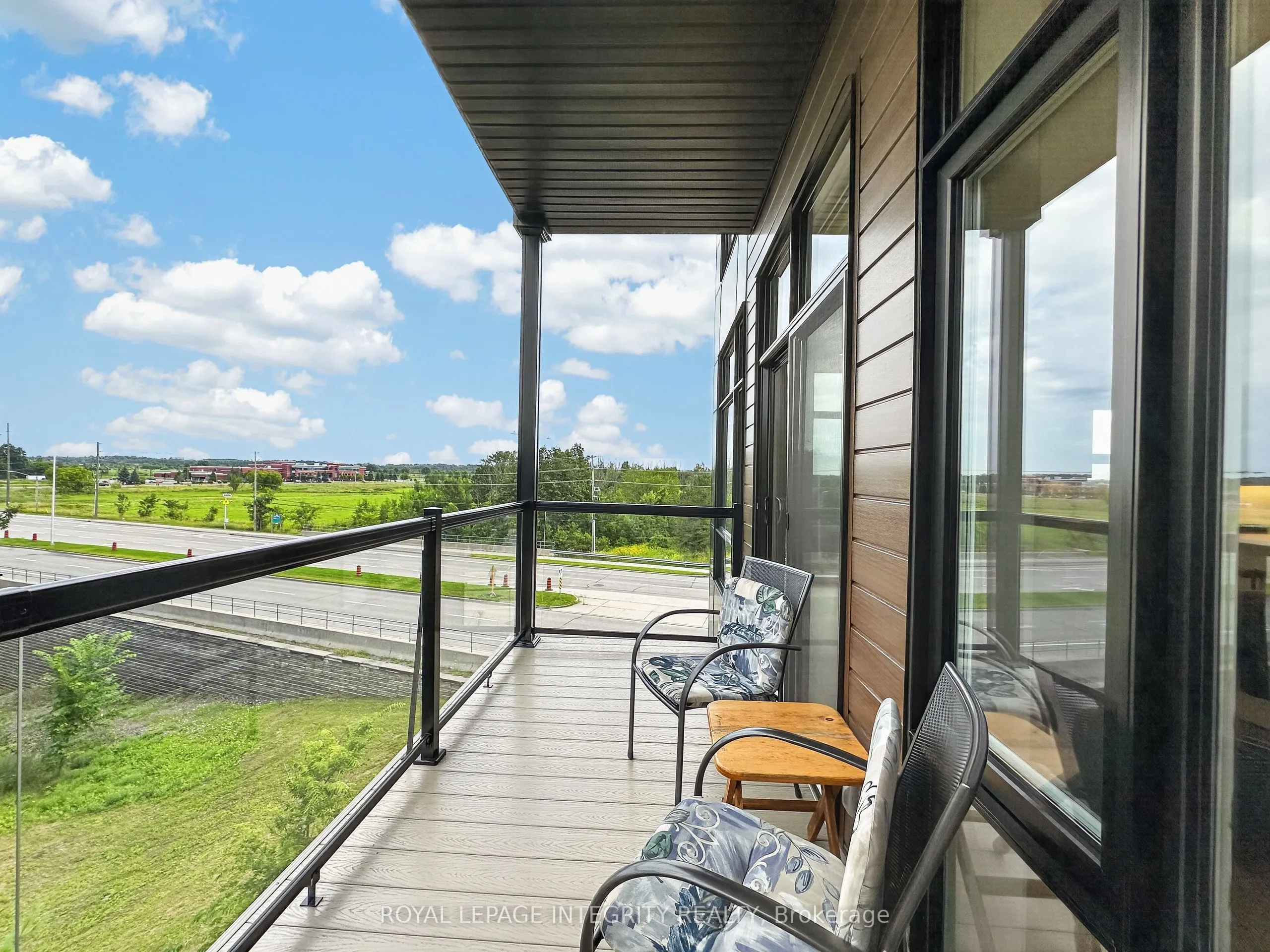 100 Cortile Private #303