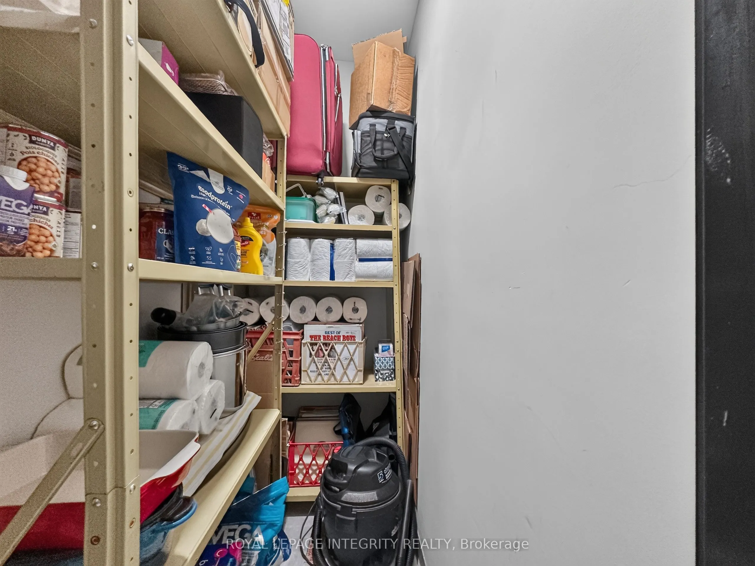 100 Cortile Private #303