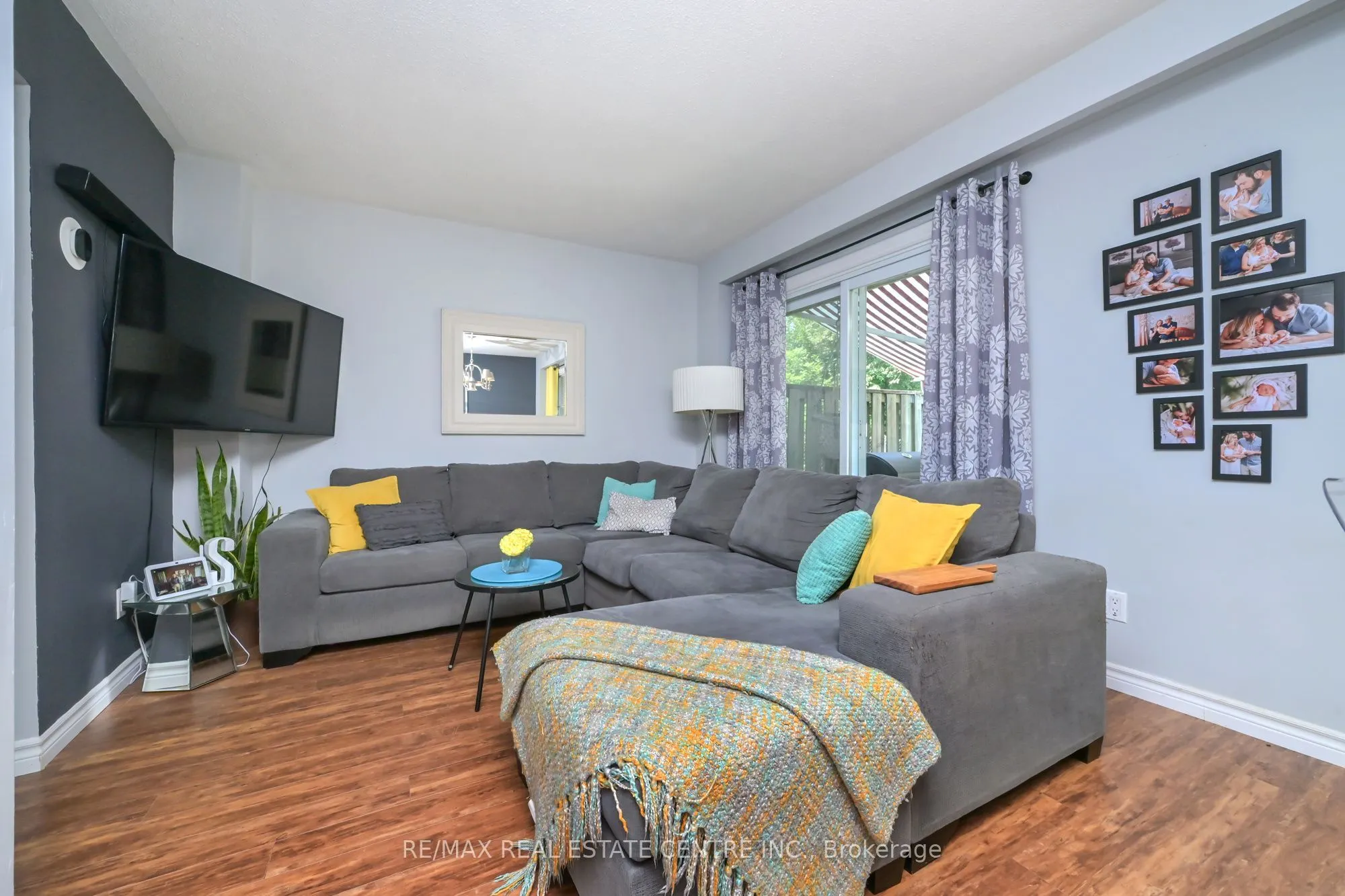325 William Street #1