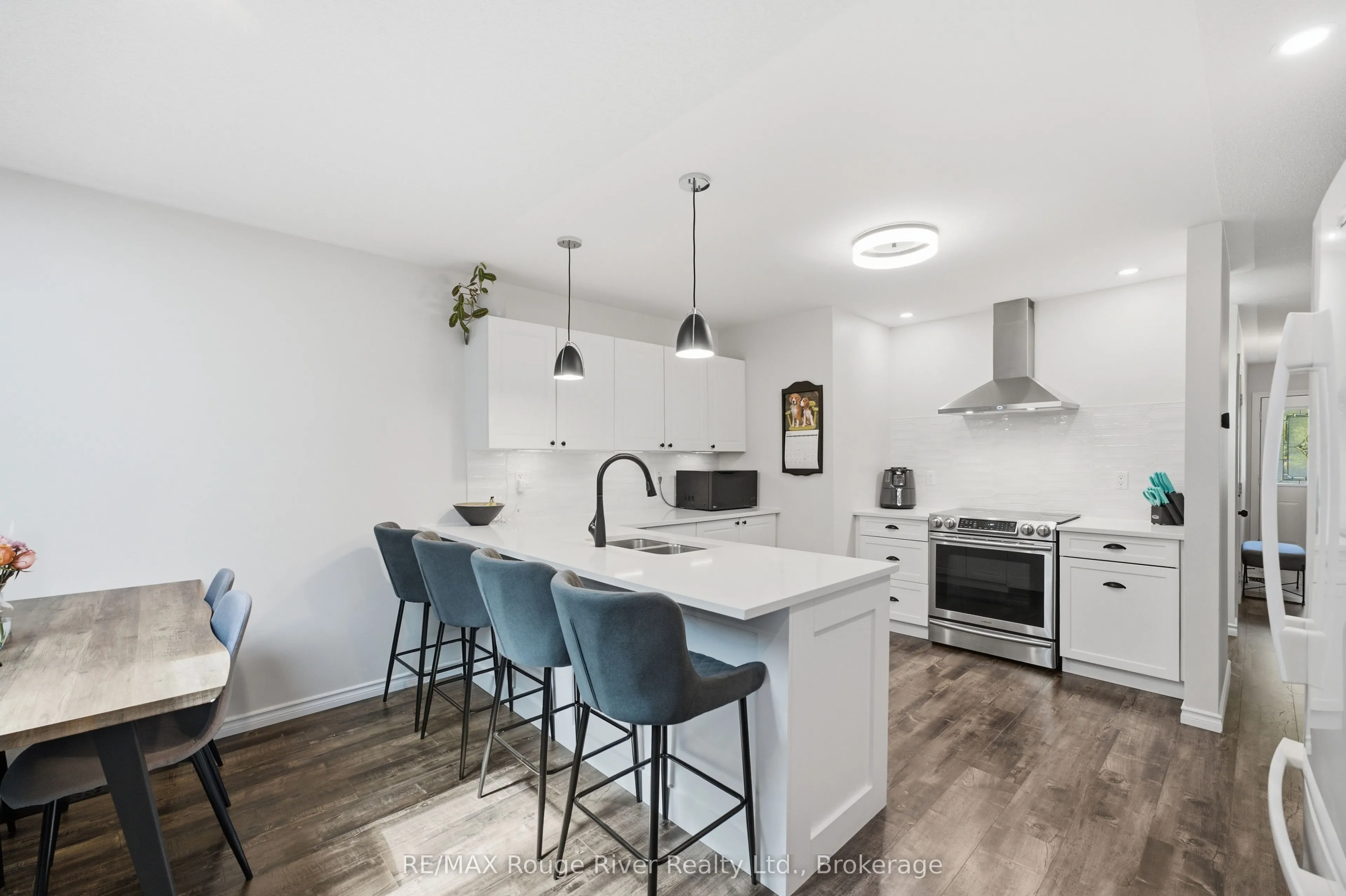 10 Talbot Drive
