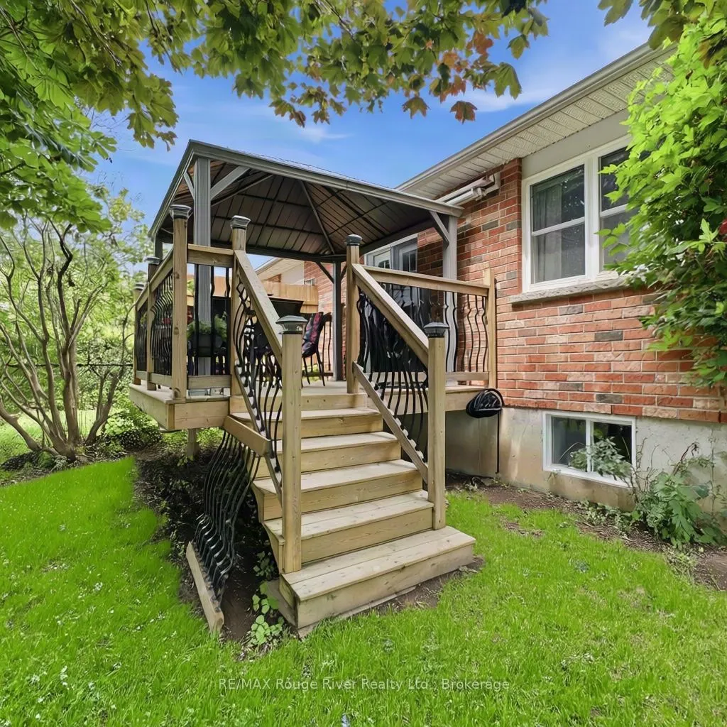 10 Talbot Drive