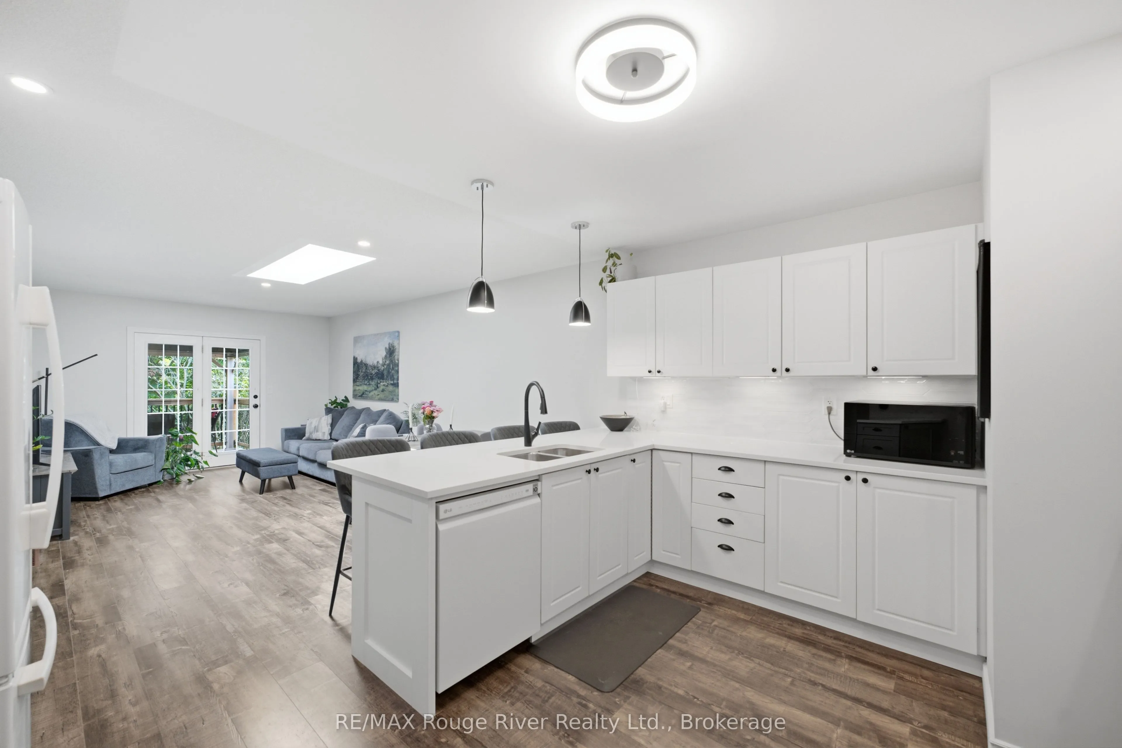 10 Talbot Drive