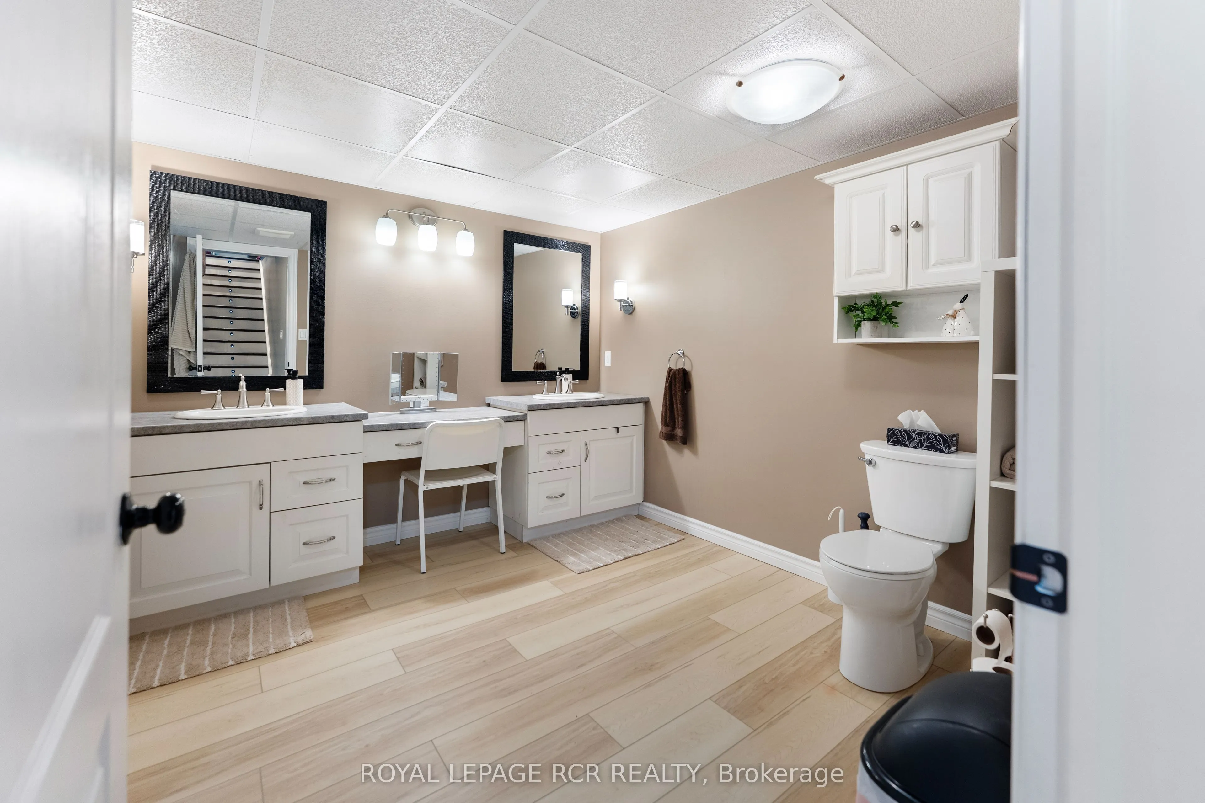 178 Frederick Street W