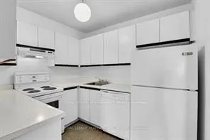 475 Laurier Avenue W #1107