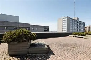 475 Laurier Avenue W #1107