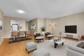 475 Laurier Avenue W #1107