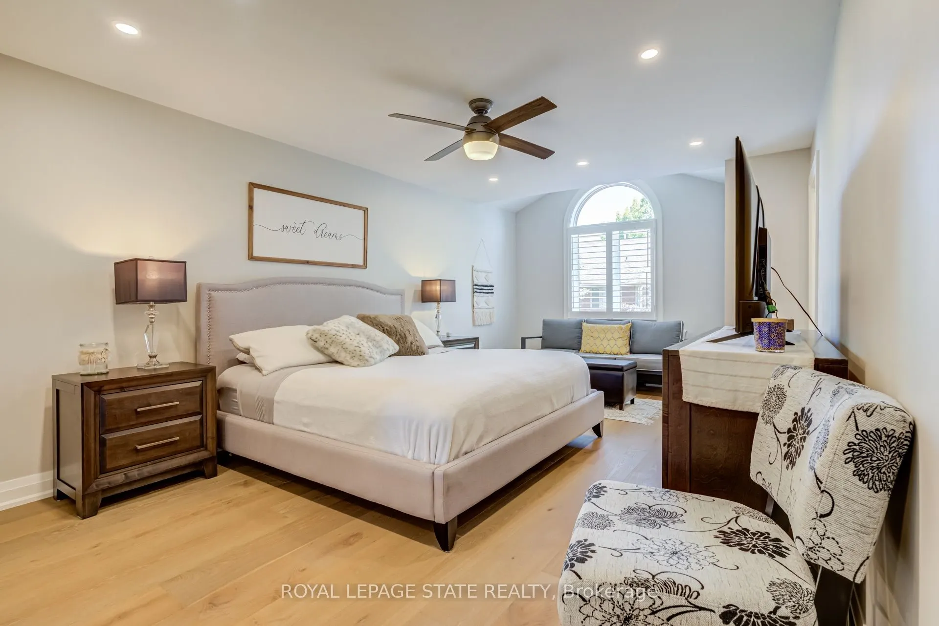 502 Barton Street #27