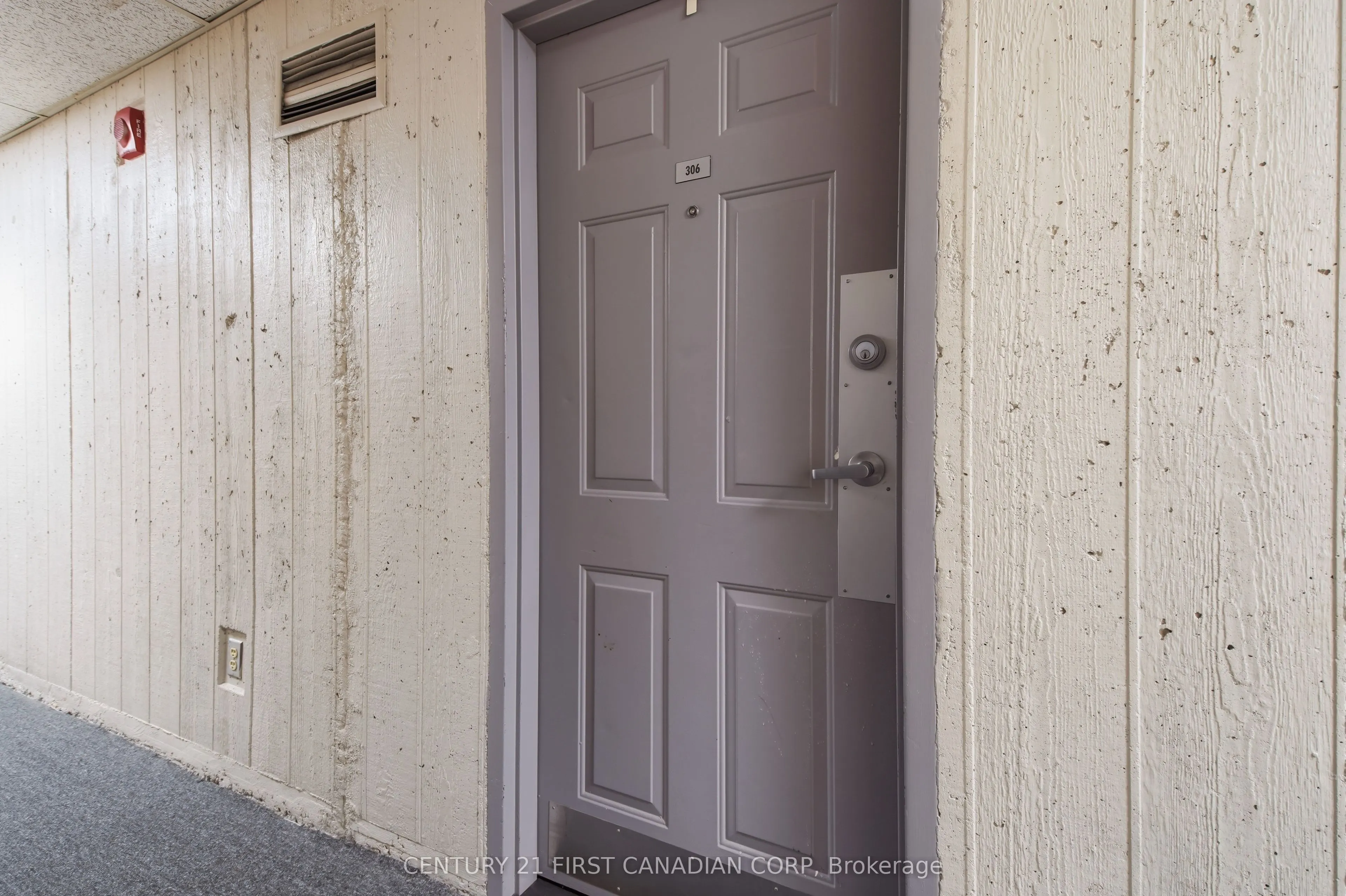 1445 HURON Street #306