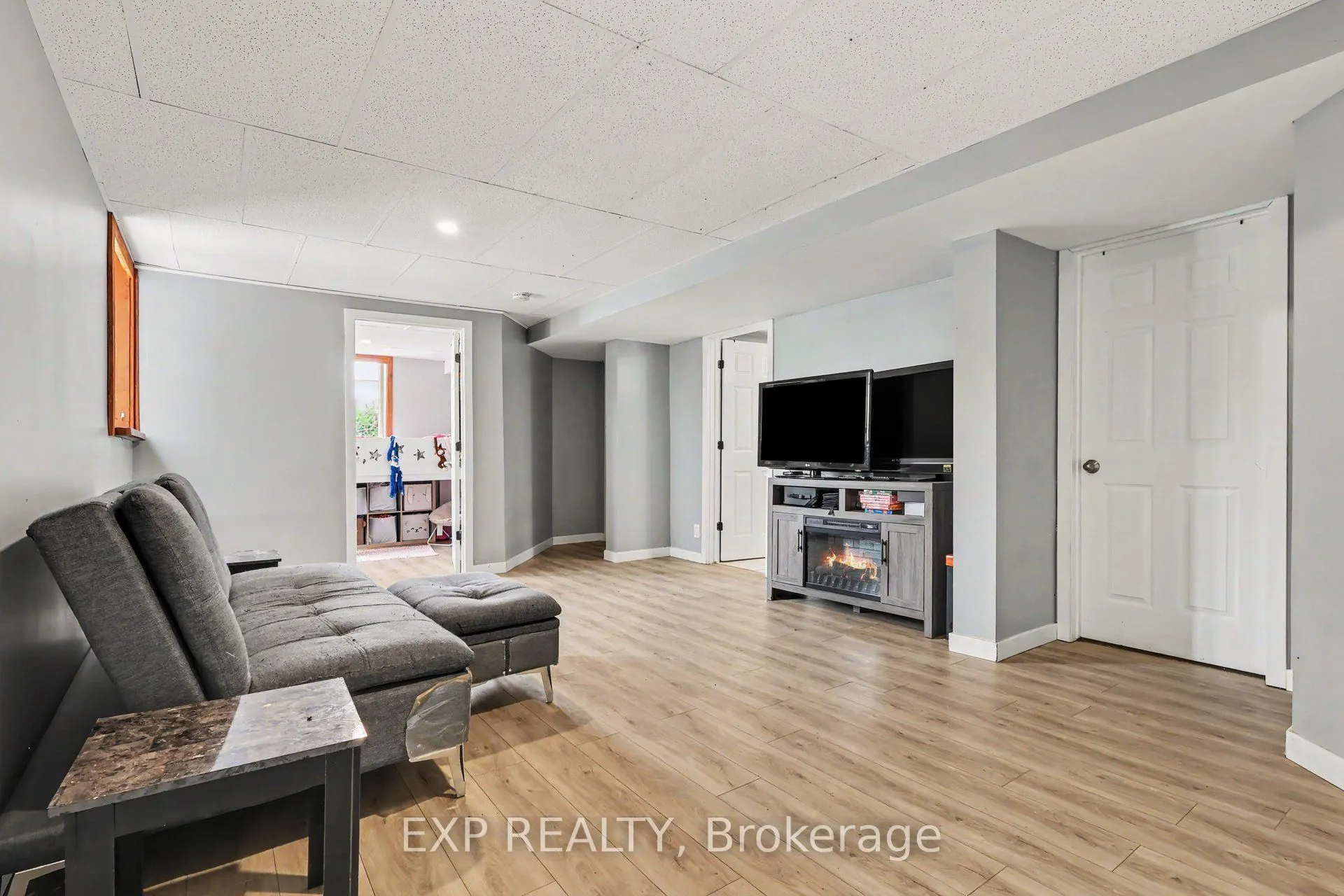2661 Concession 2 Street