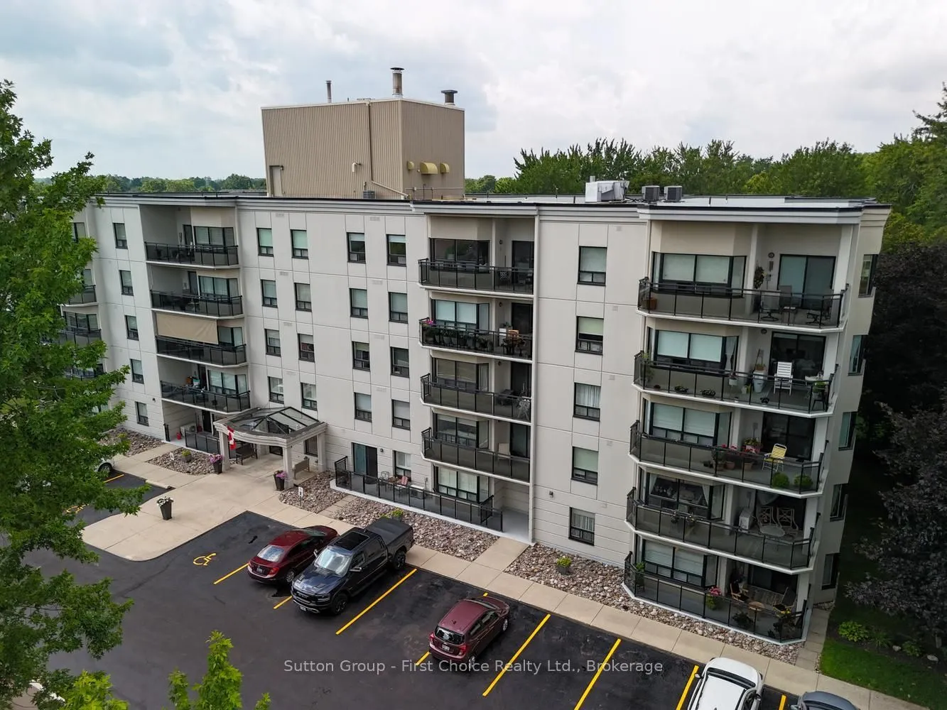 160 Romeo Street #504