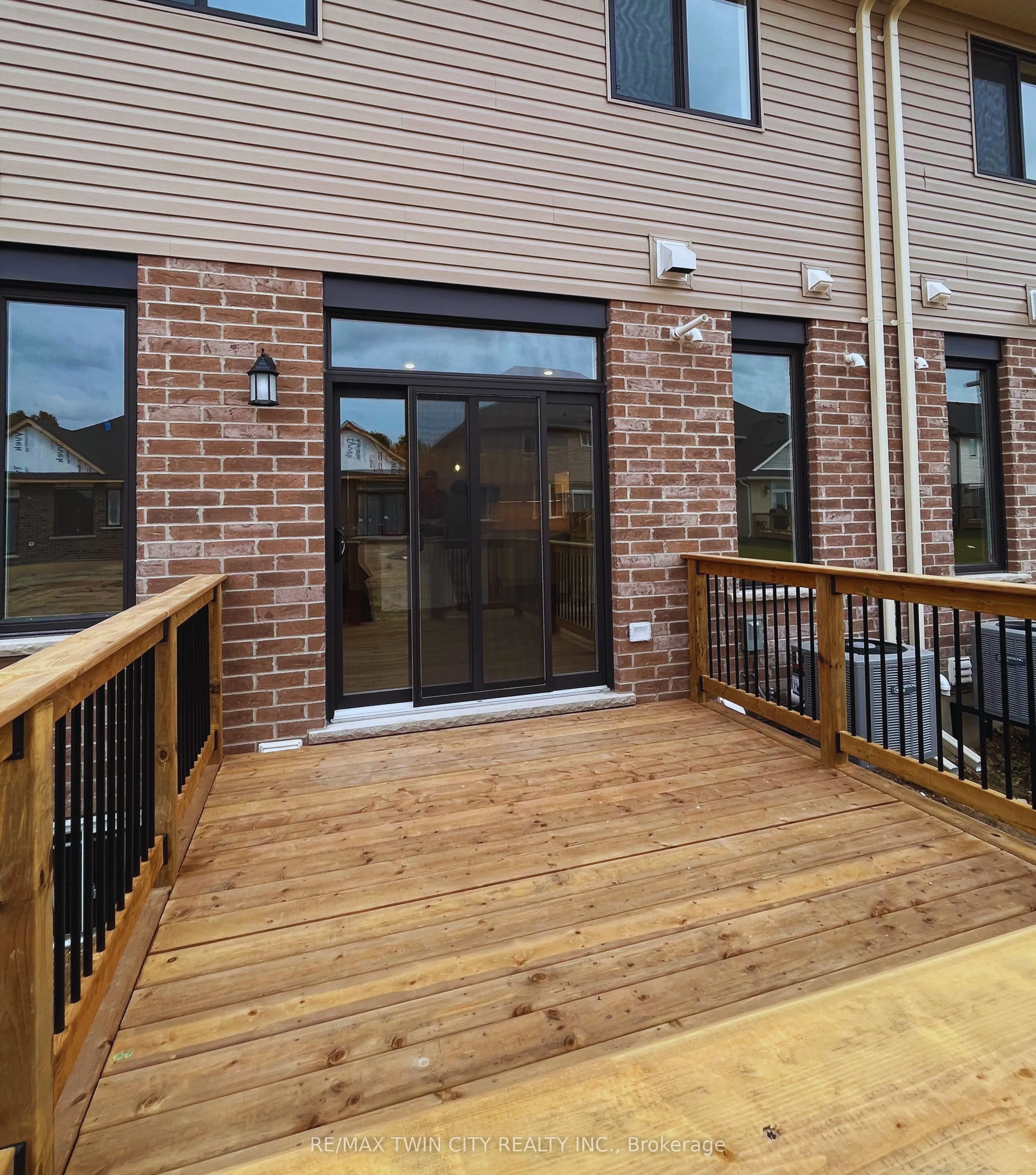 224 Renaissance Drive