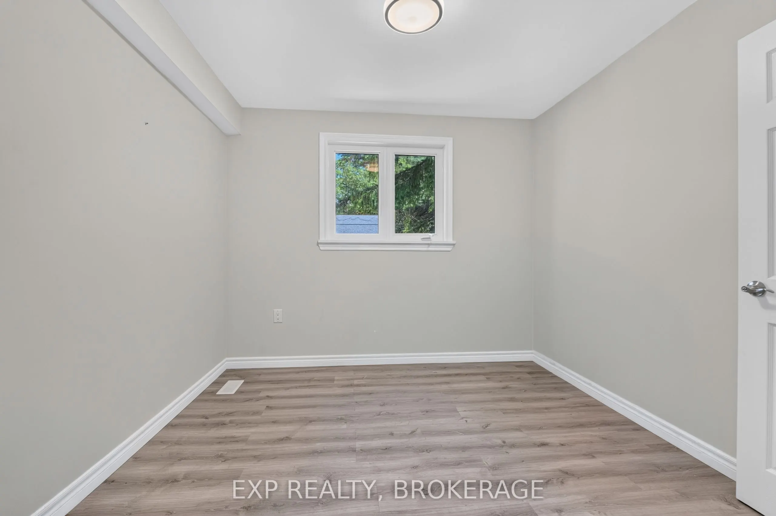646 PORTSMOUTH Avenue