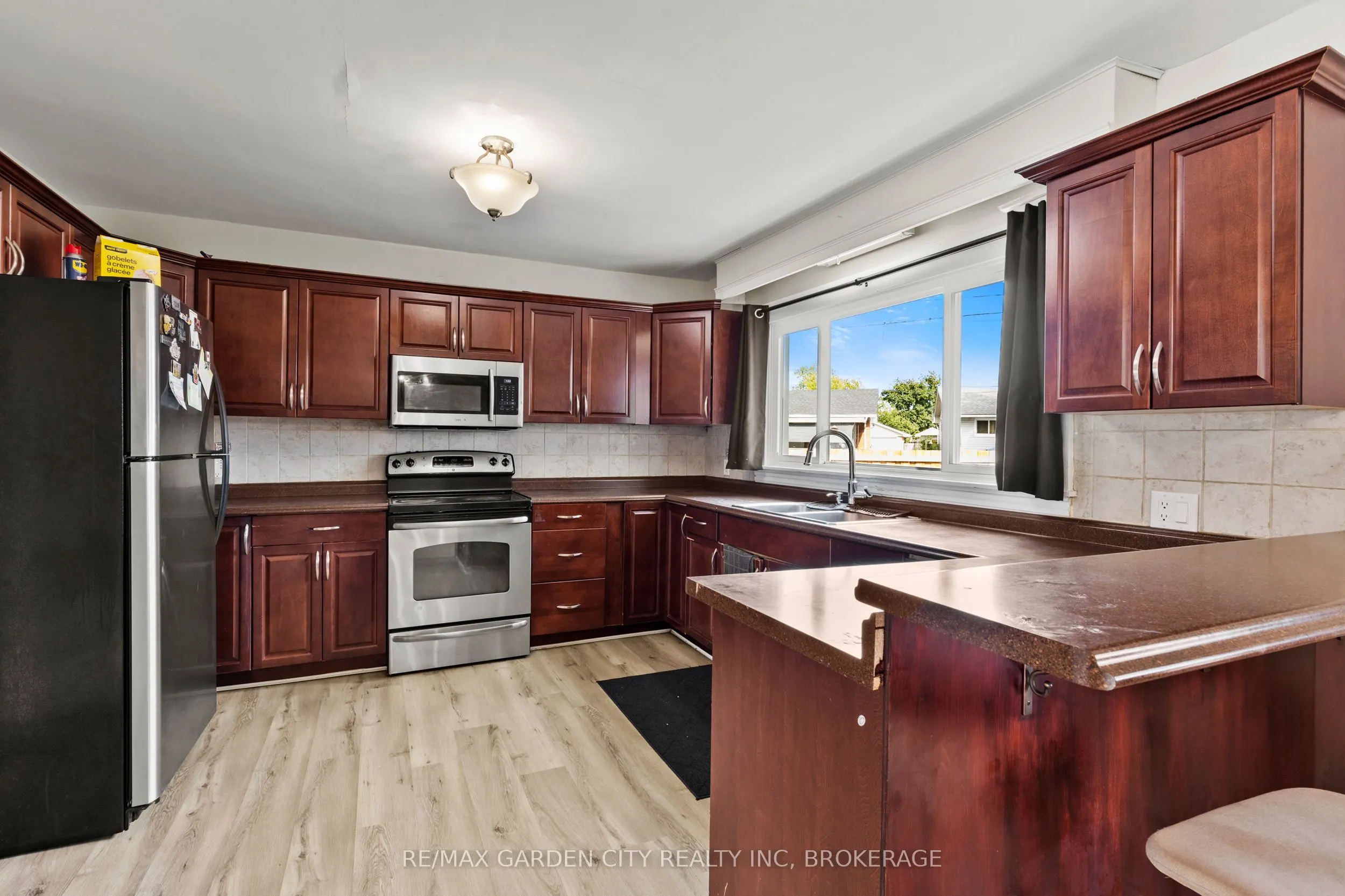 151 St George Street