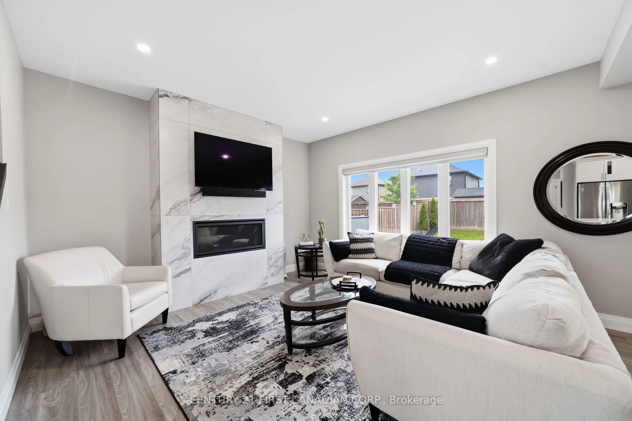 15 NICHOLSON Street