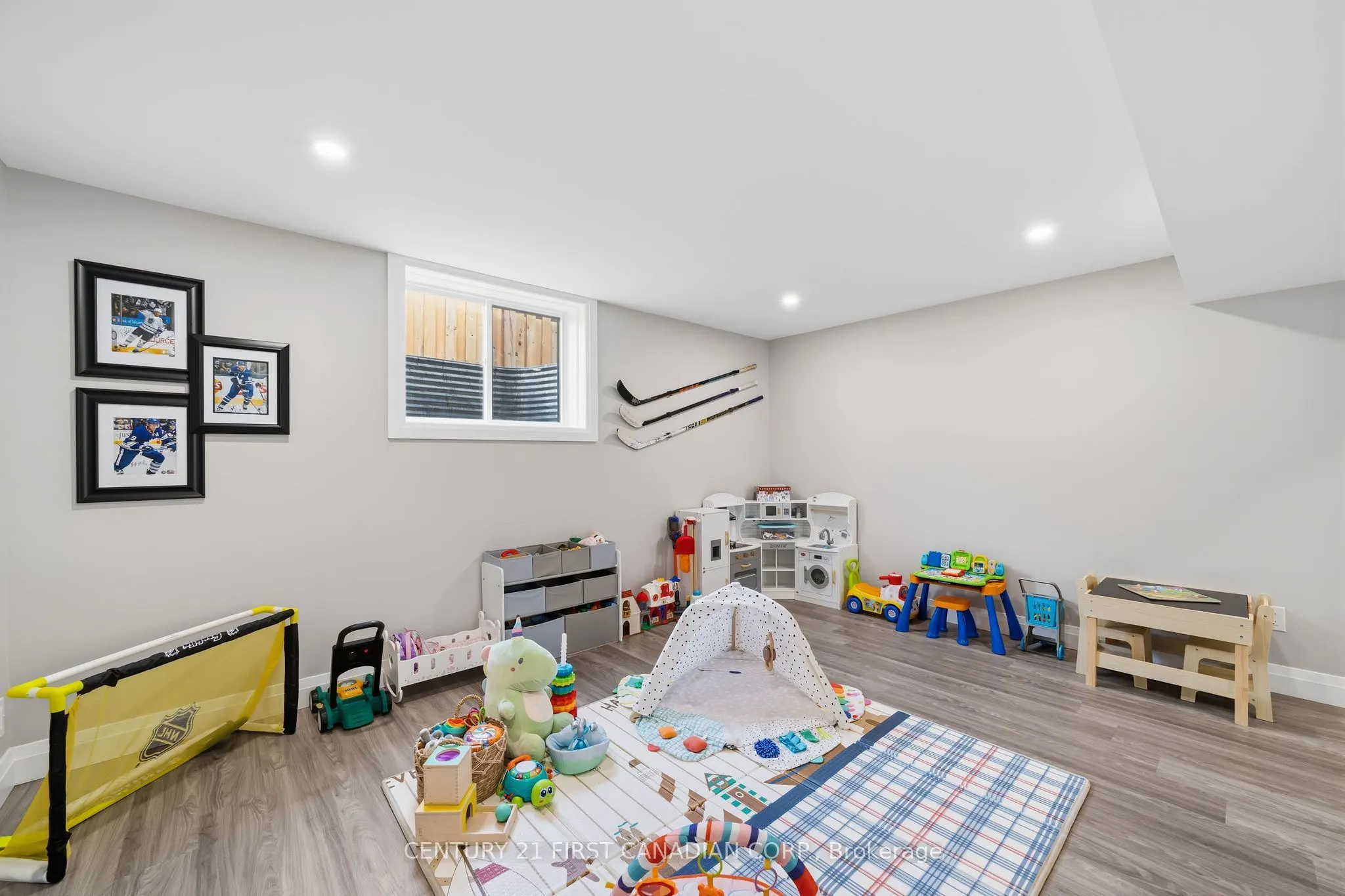 15 NICHOLSON Street