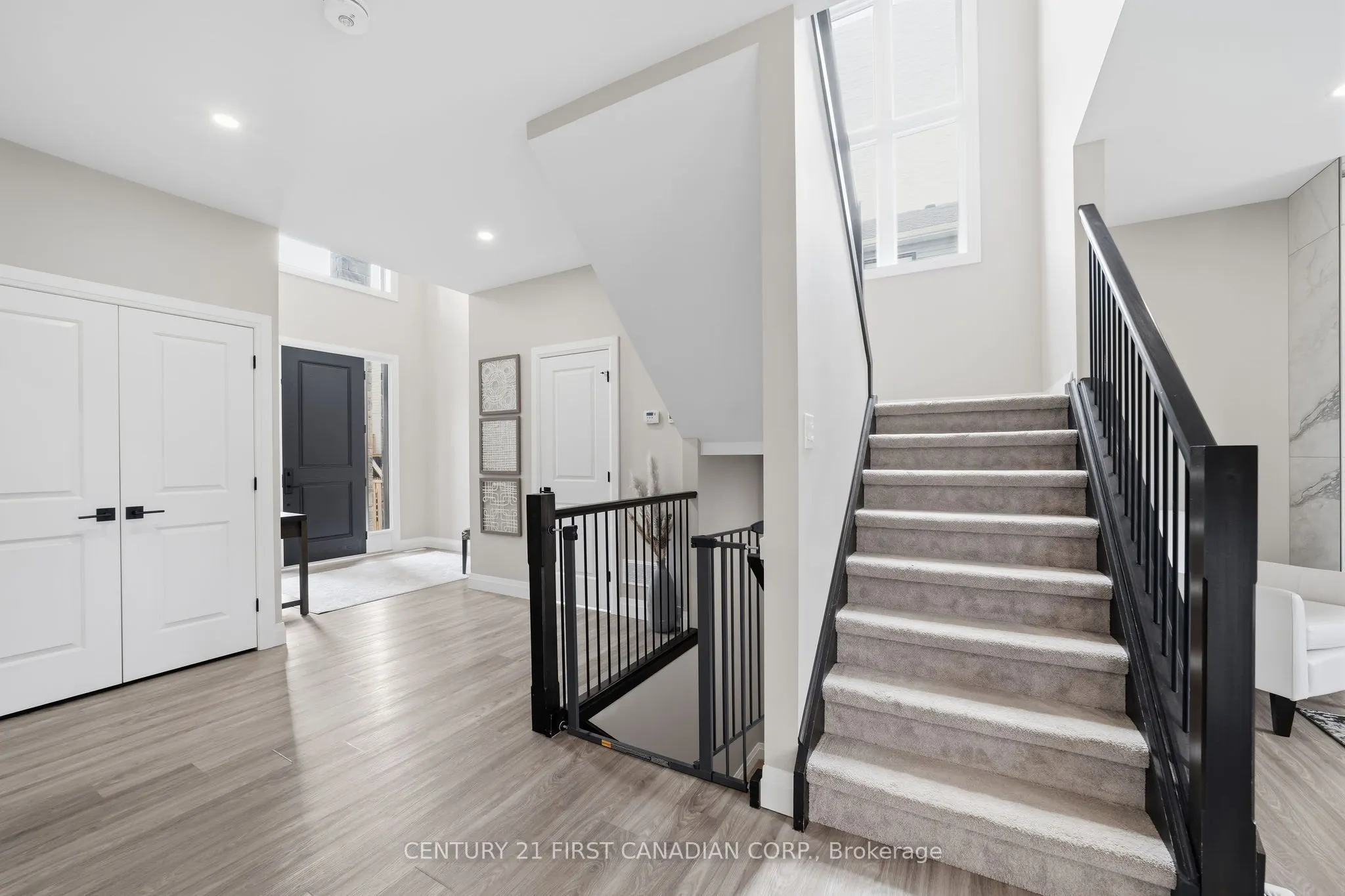 15 NICHOLSON Street