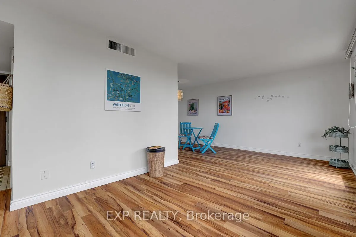 470 Laurier Street W #1706