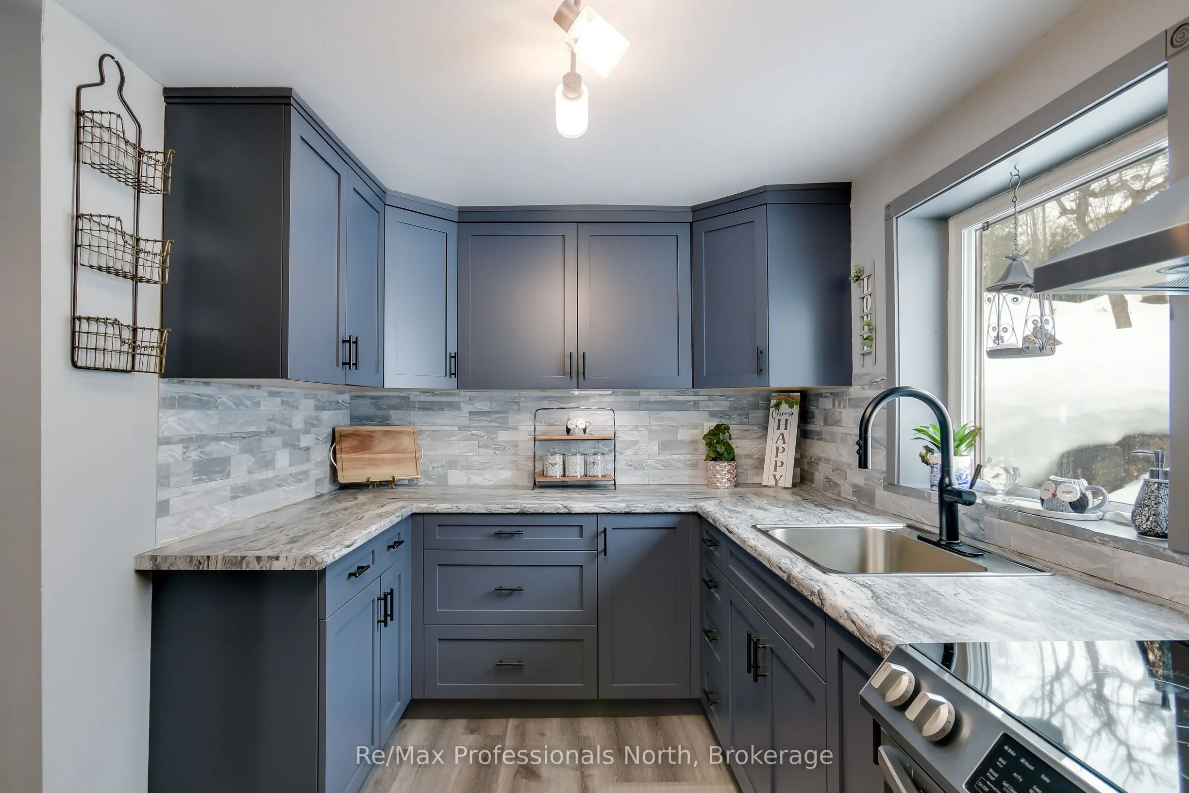 1017 Barlochan Road