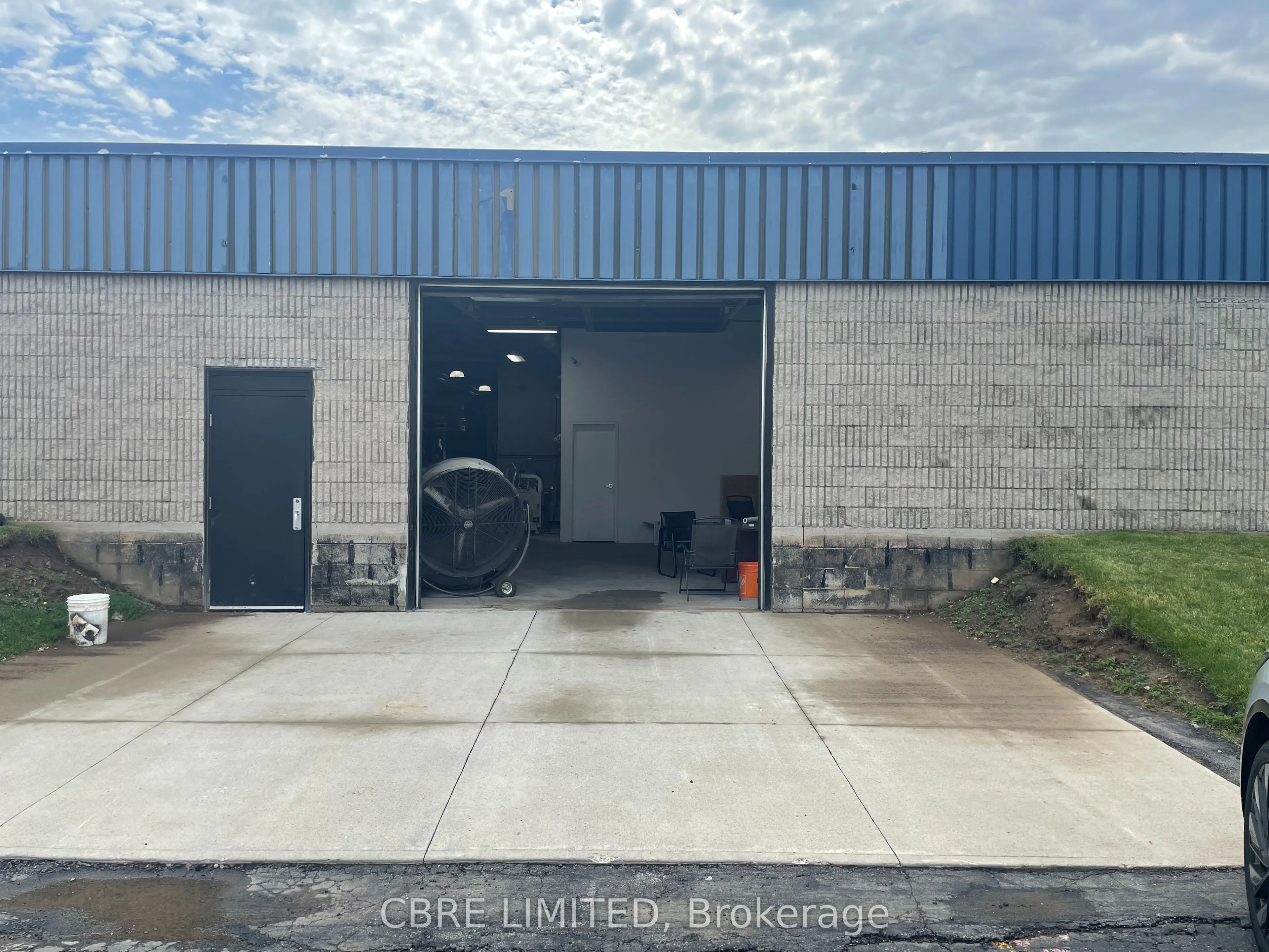 590 South Service Road