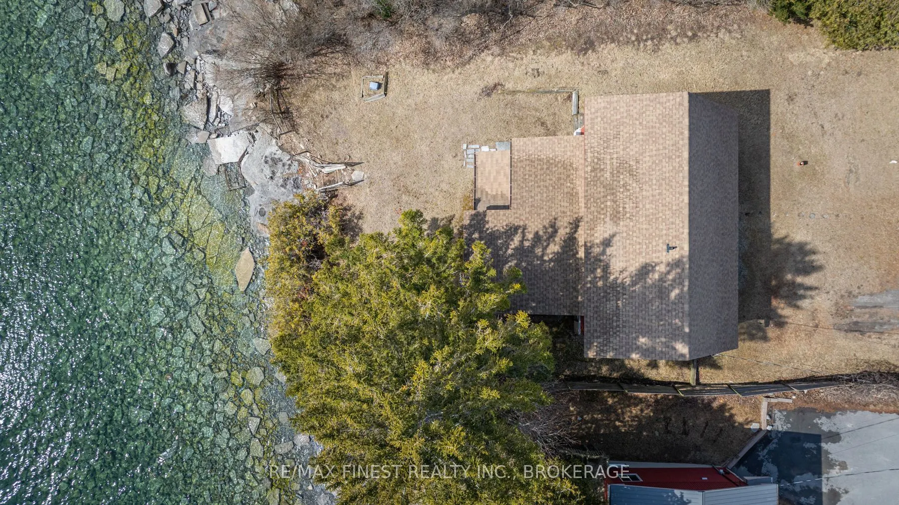 1141 Front Road