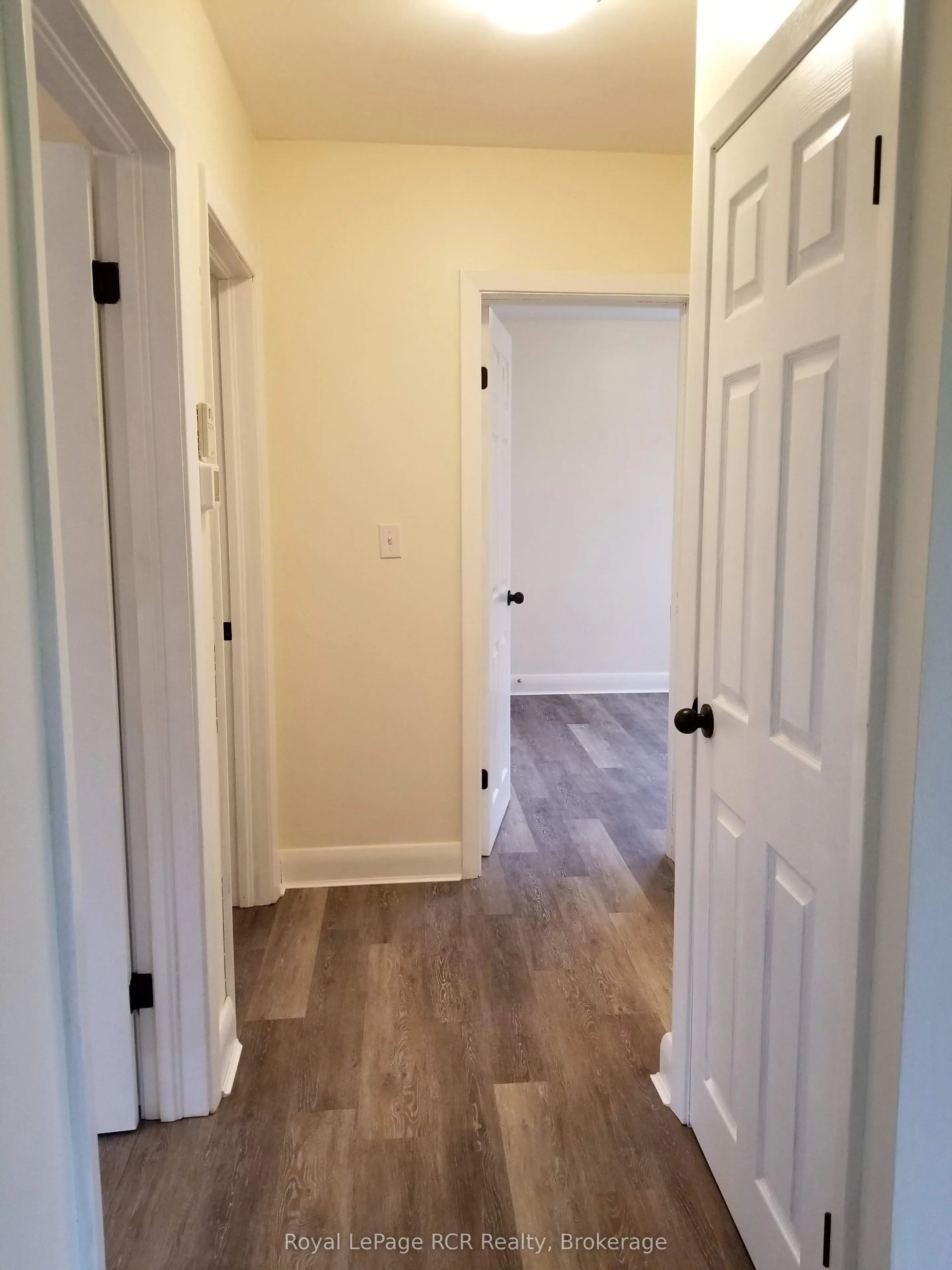 850 11th Street W
