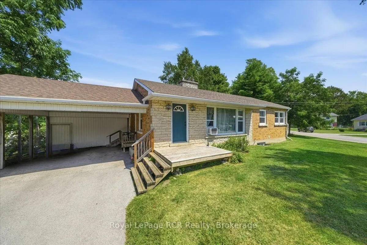 850 11th Street W