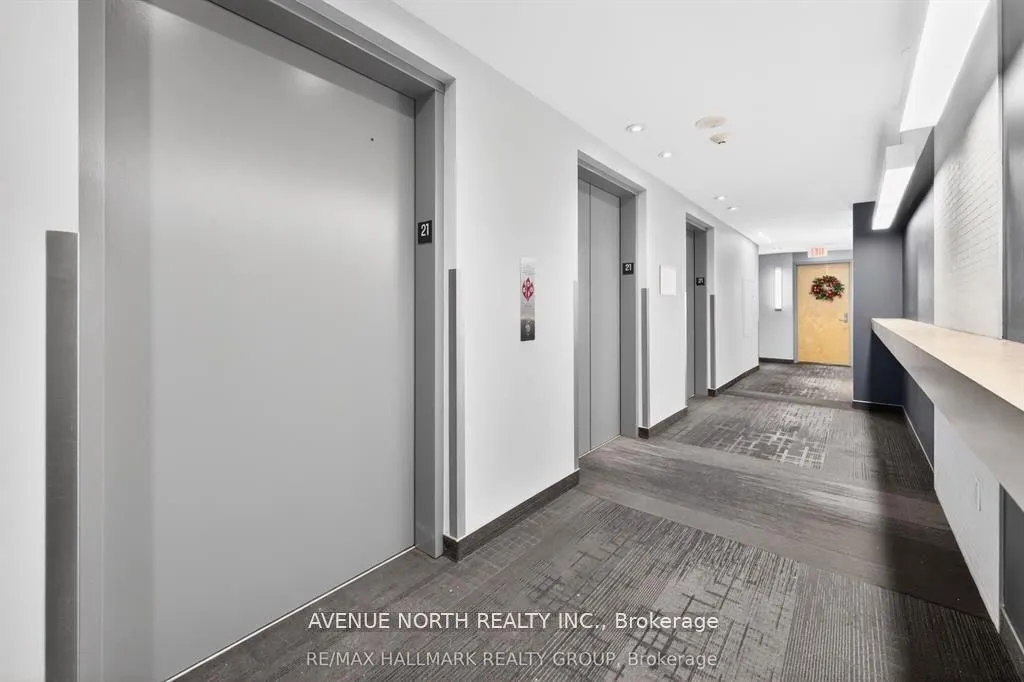 179 Metcalfe Street #2104