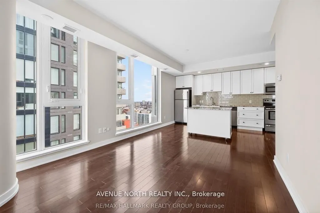 179 Metcalfe Street #2104