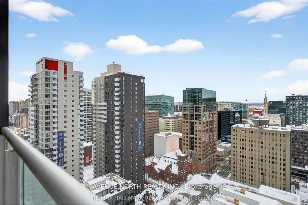 179 Metcalfe Street #2104