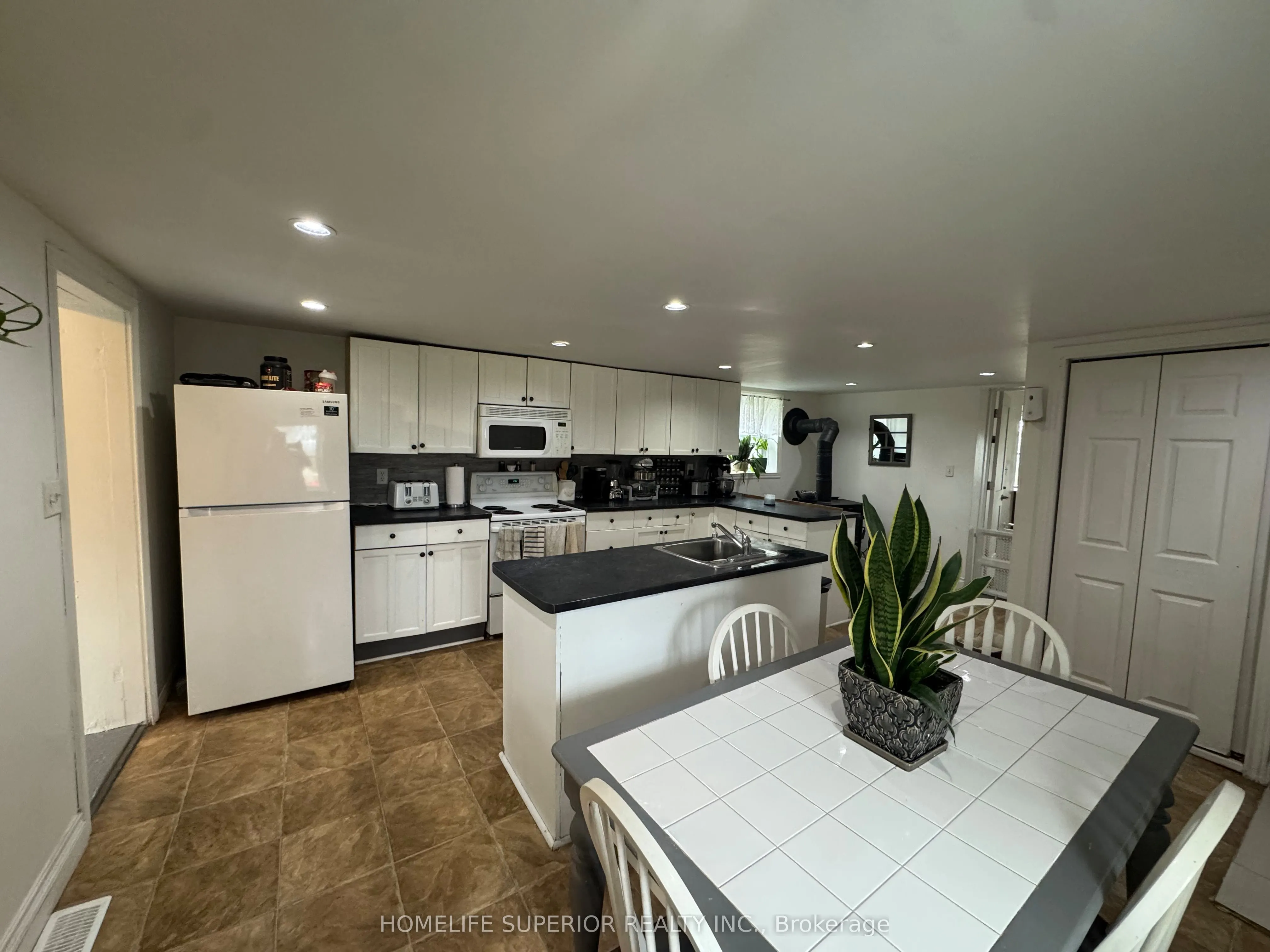 1029 St. Marks Road