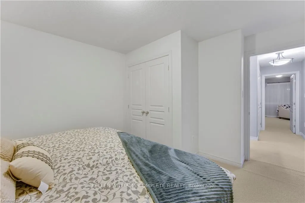 4465 COMFORT Crescent