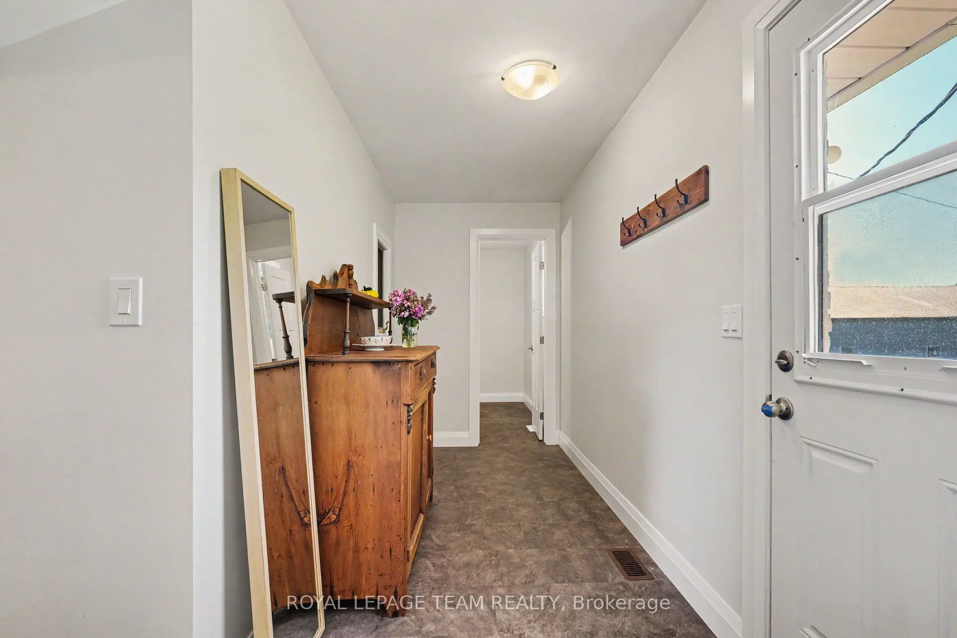 512 Edward Scott Road