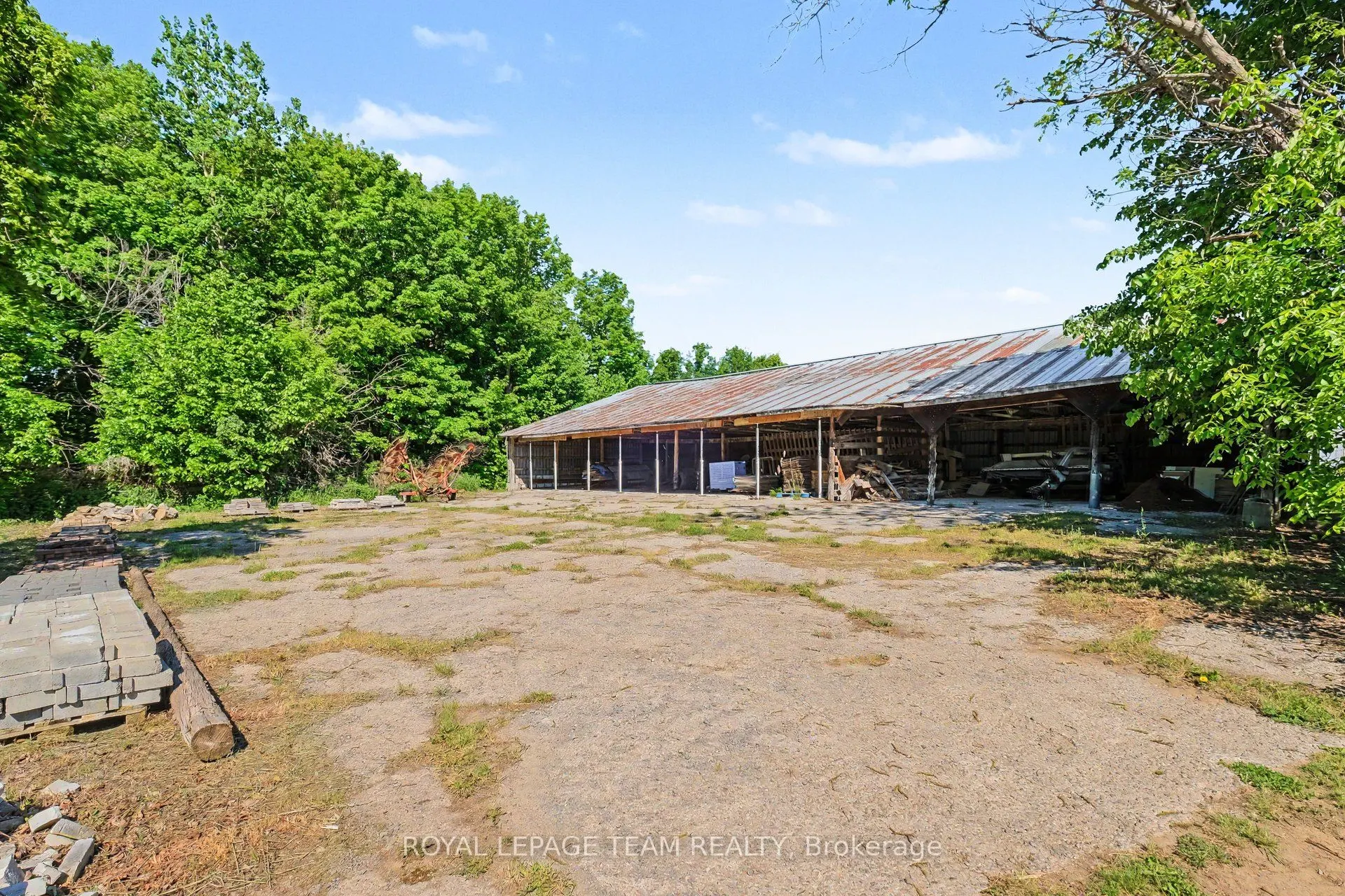 512 Edward Scott Road