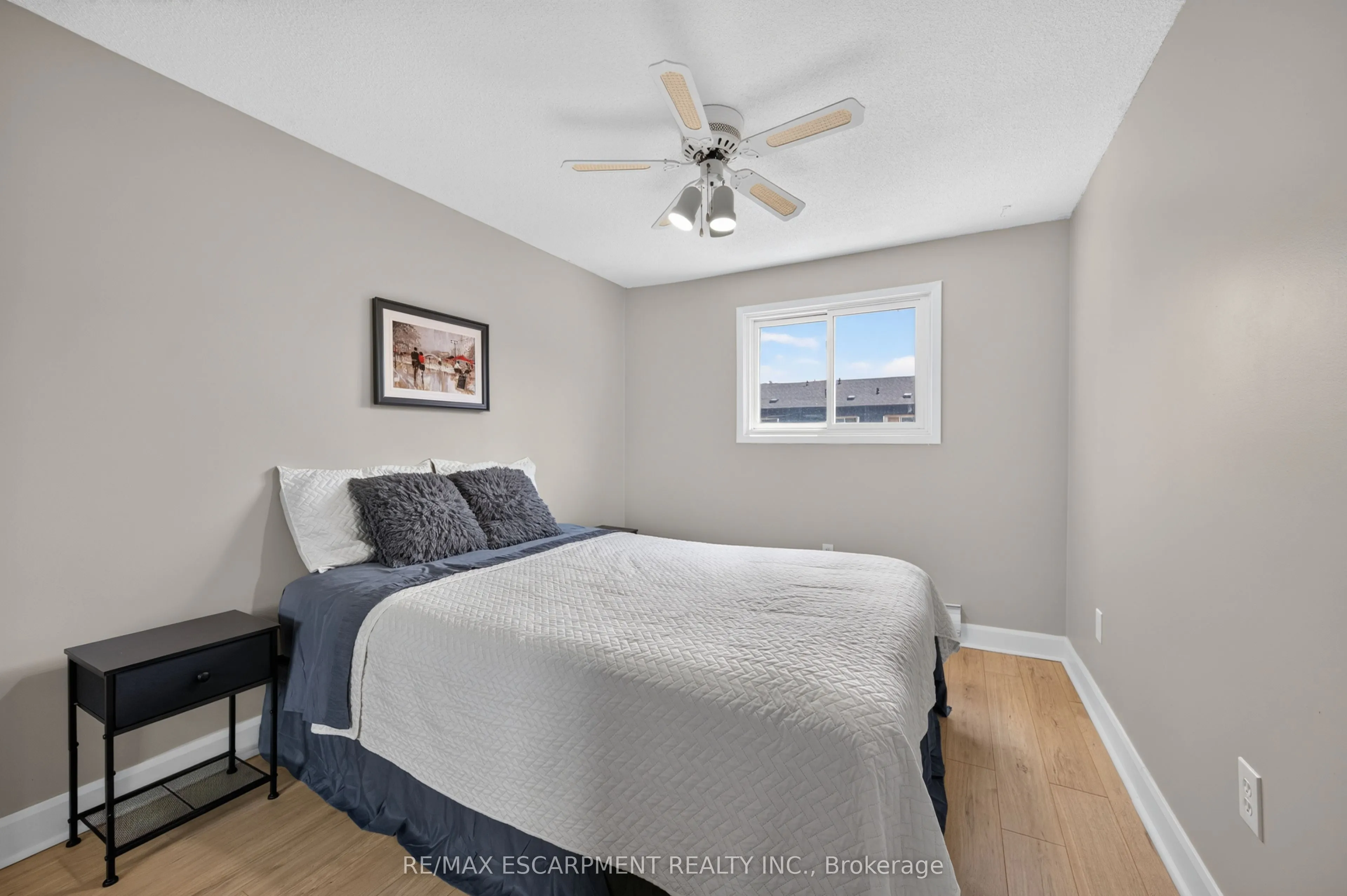 23 Rosedale Court #7