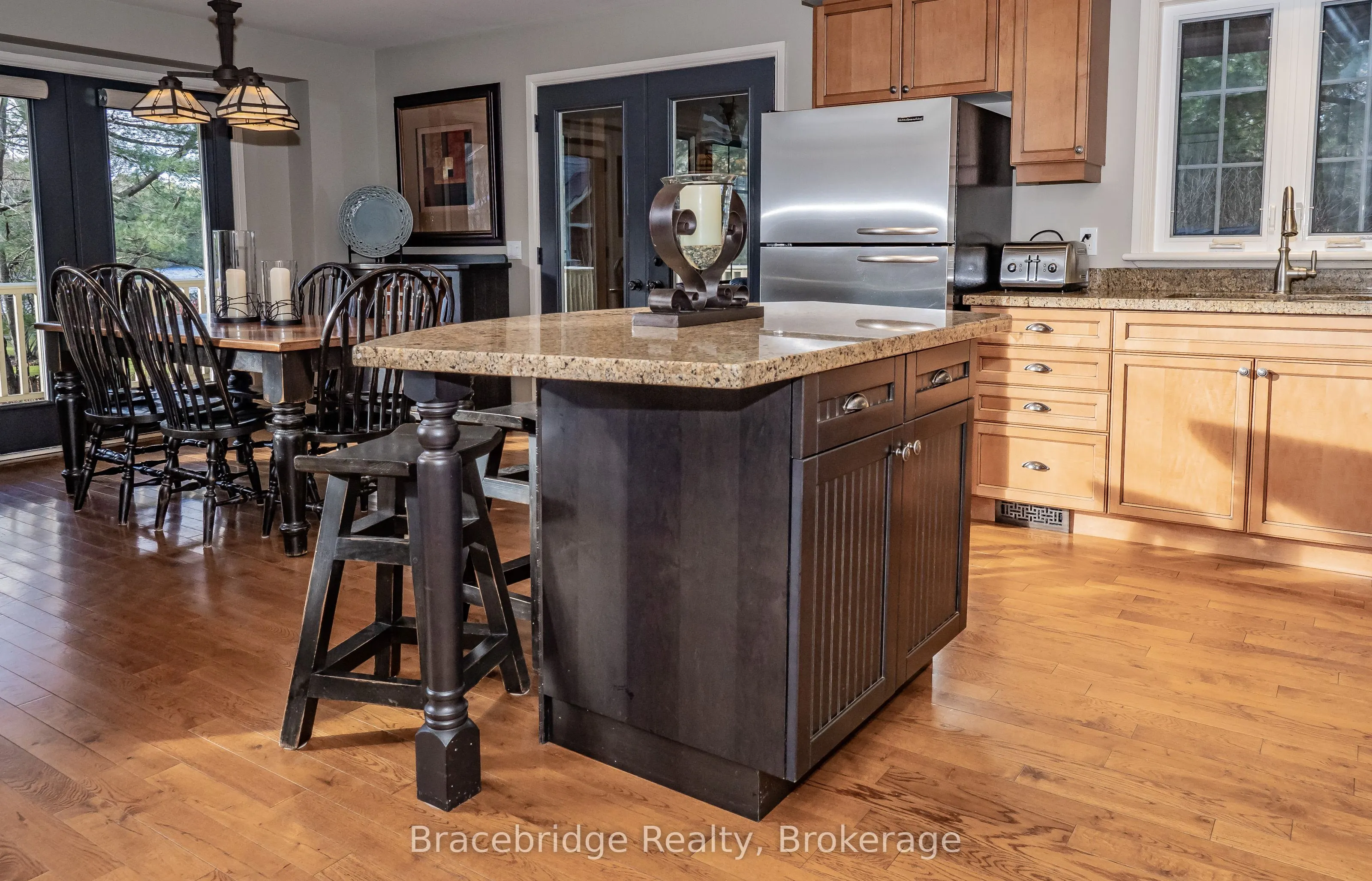 3876 Muskoka Rd 118 Highway W #Carling 4 W9