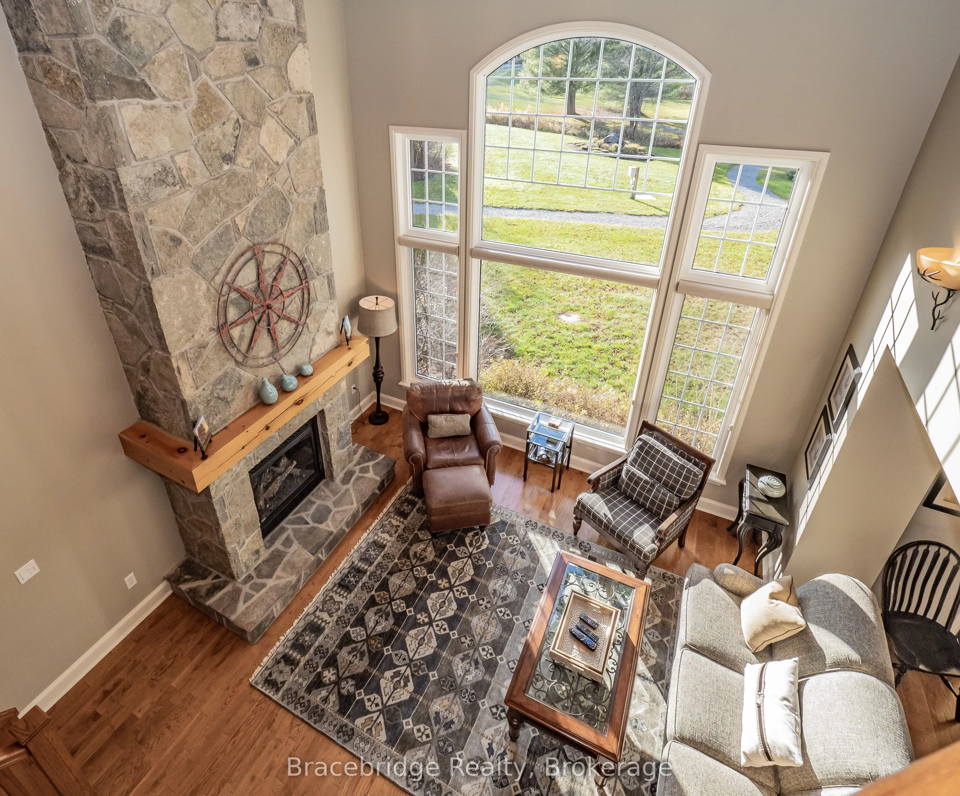 3876 Muskoka Rd 118 Highway W #Carling 4 W9