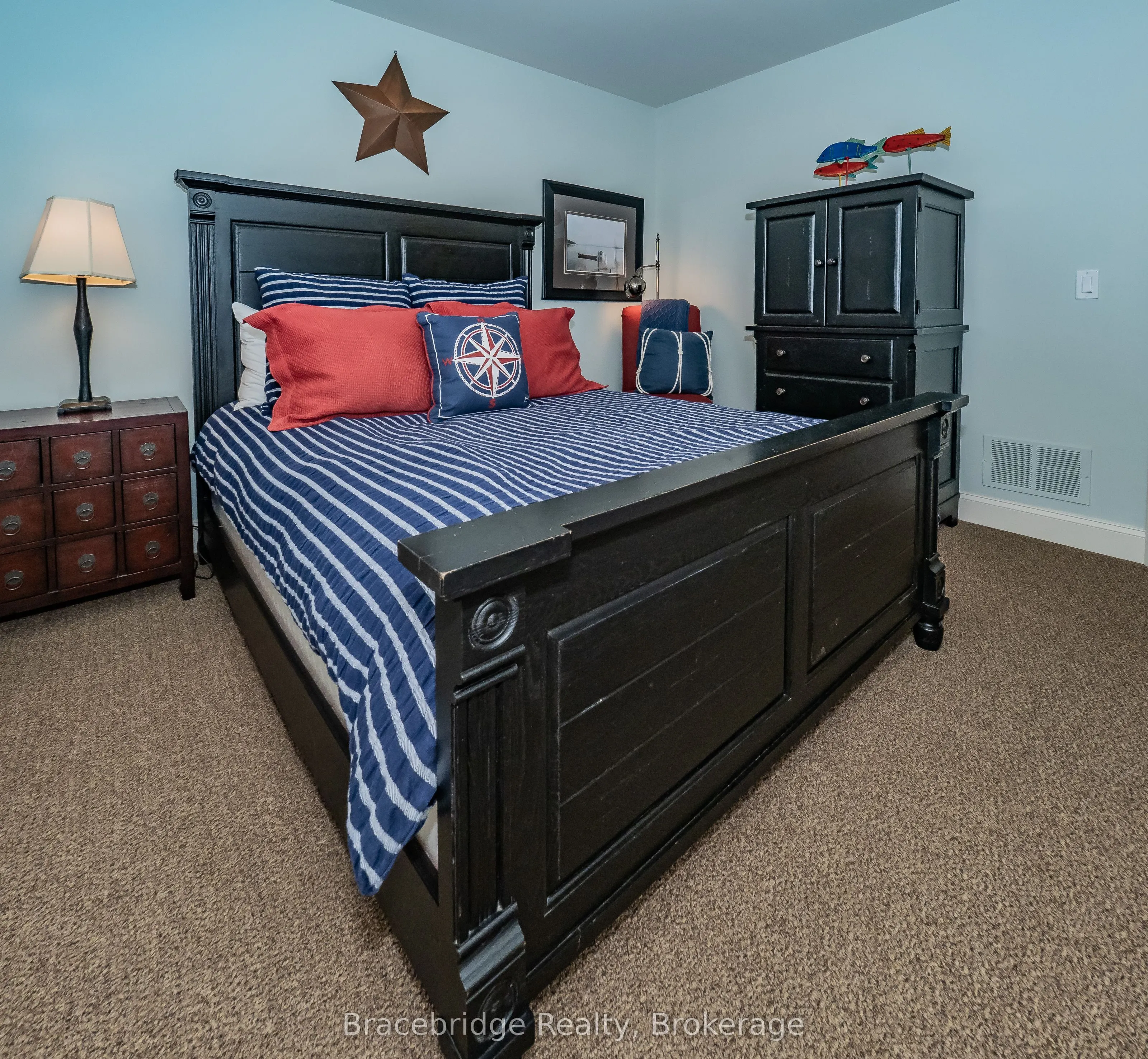 3876 Muskoka Rd 118 Highway W #Carling 4 W9